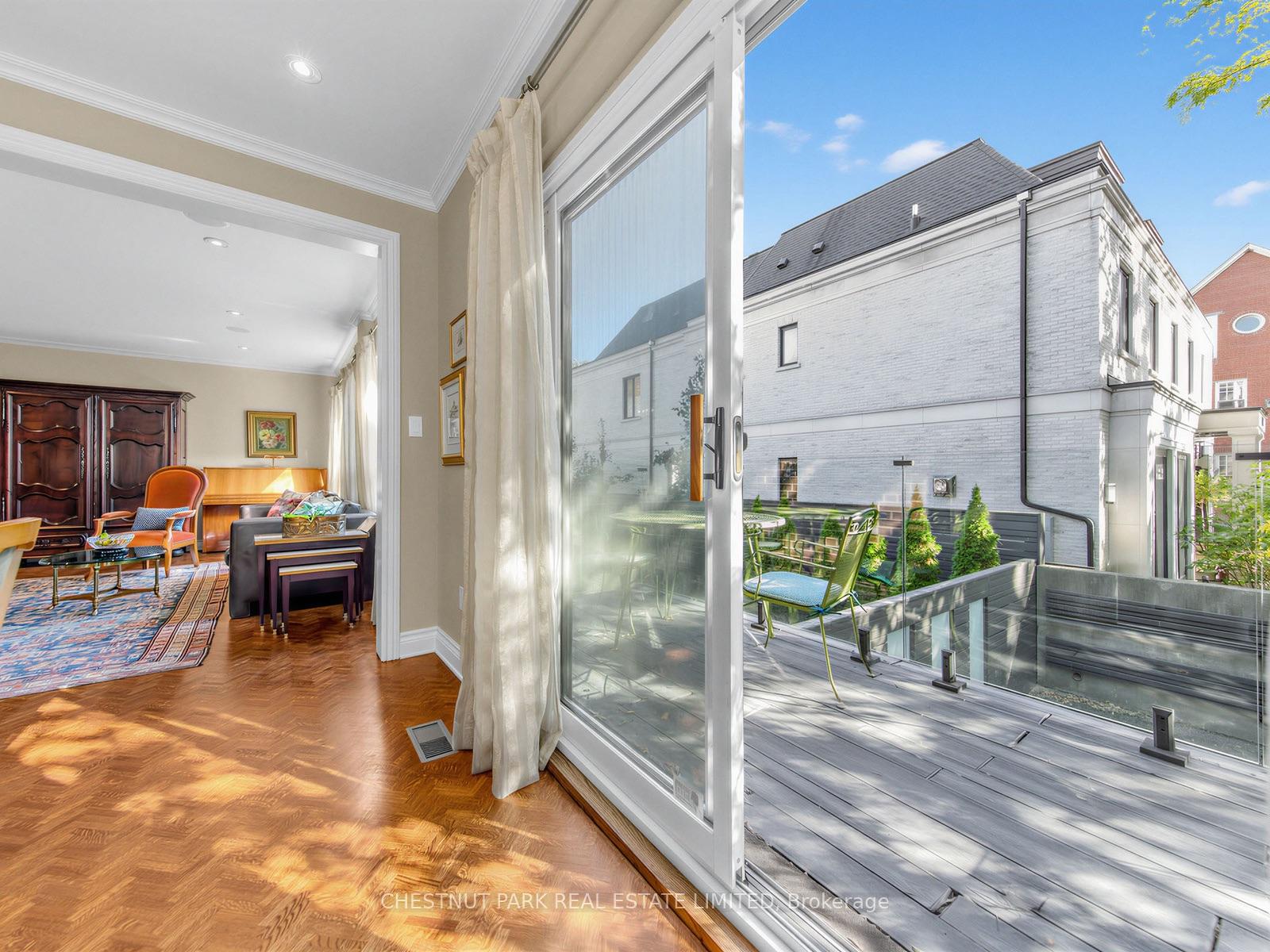 Photo 9 of 25 Clarendon Avenue, Toronto, Casa Loma — HOMEH