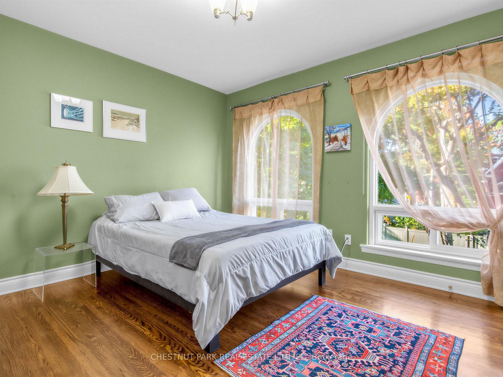 Photo 25 of 25 Clarendon Avenue, Toronto, Casa Loma — HOMEH