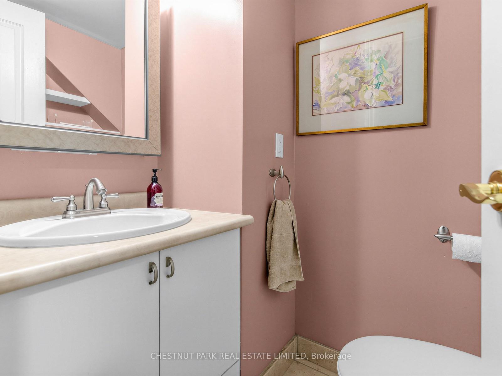 Photo 33 of 25 Clarendon Avenue, Toronto, Casa Loma — HOMEH
