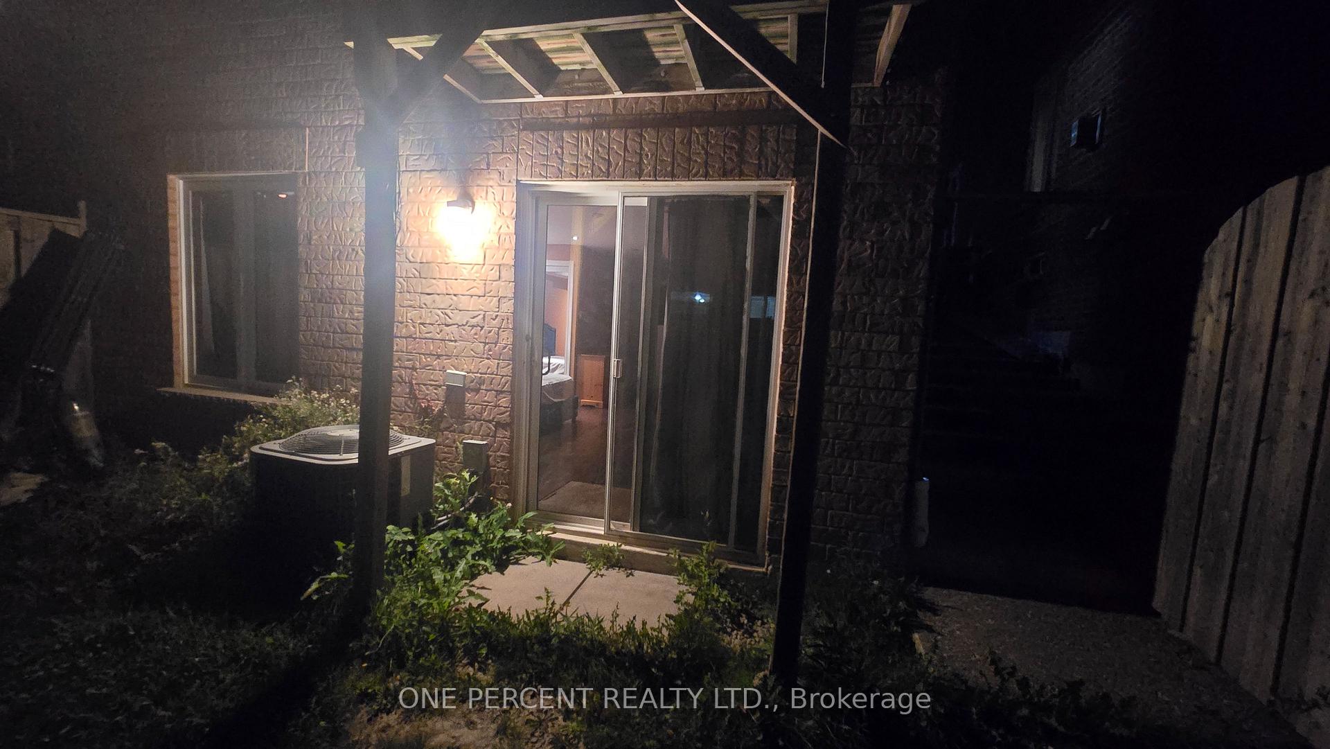 Photo 2 of 3365 Stoney Crescent, Mississauga, Churchill Meadows — HOMEH