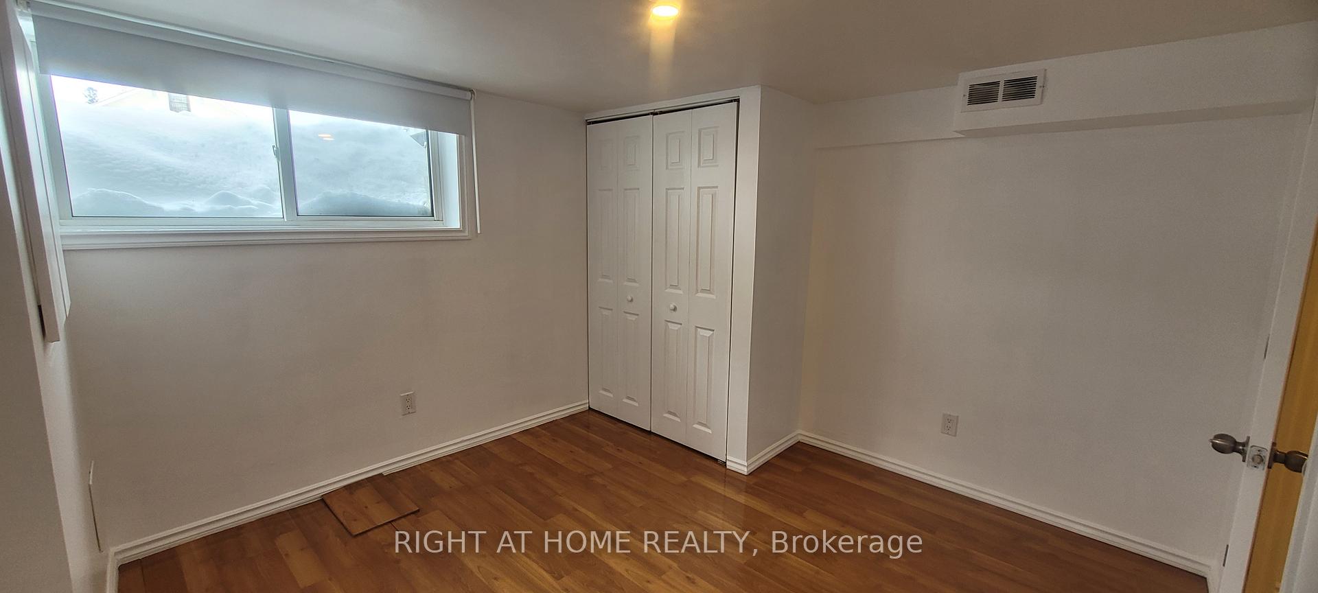 Photo 8 of 298 Montfort Street, Ottawa, Vanier — HOMEH