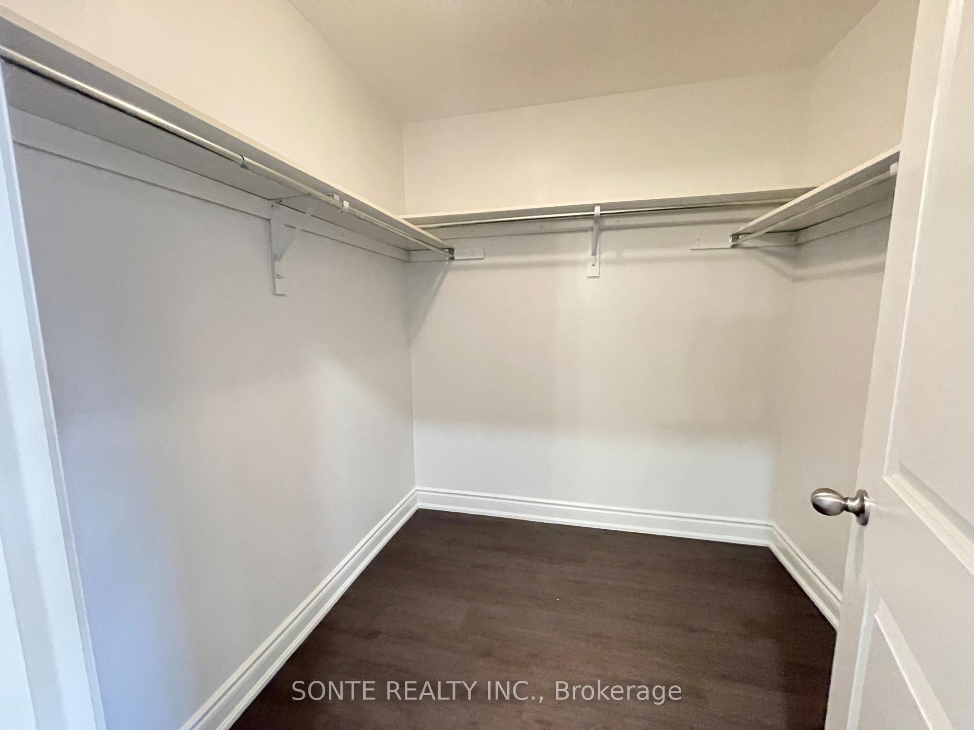 Photo 19 of Unit #03, 40 Megan Crescent, Barrie, Holly — HOMEH