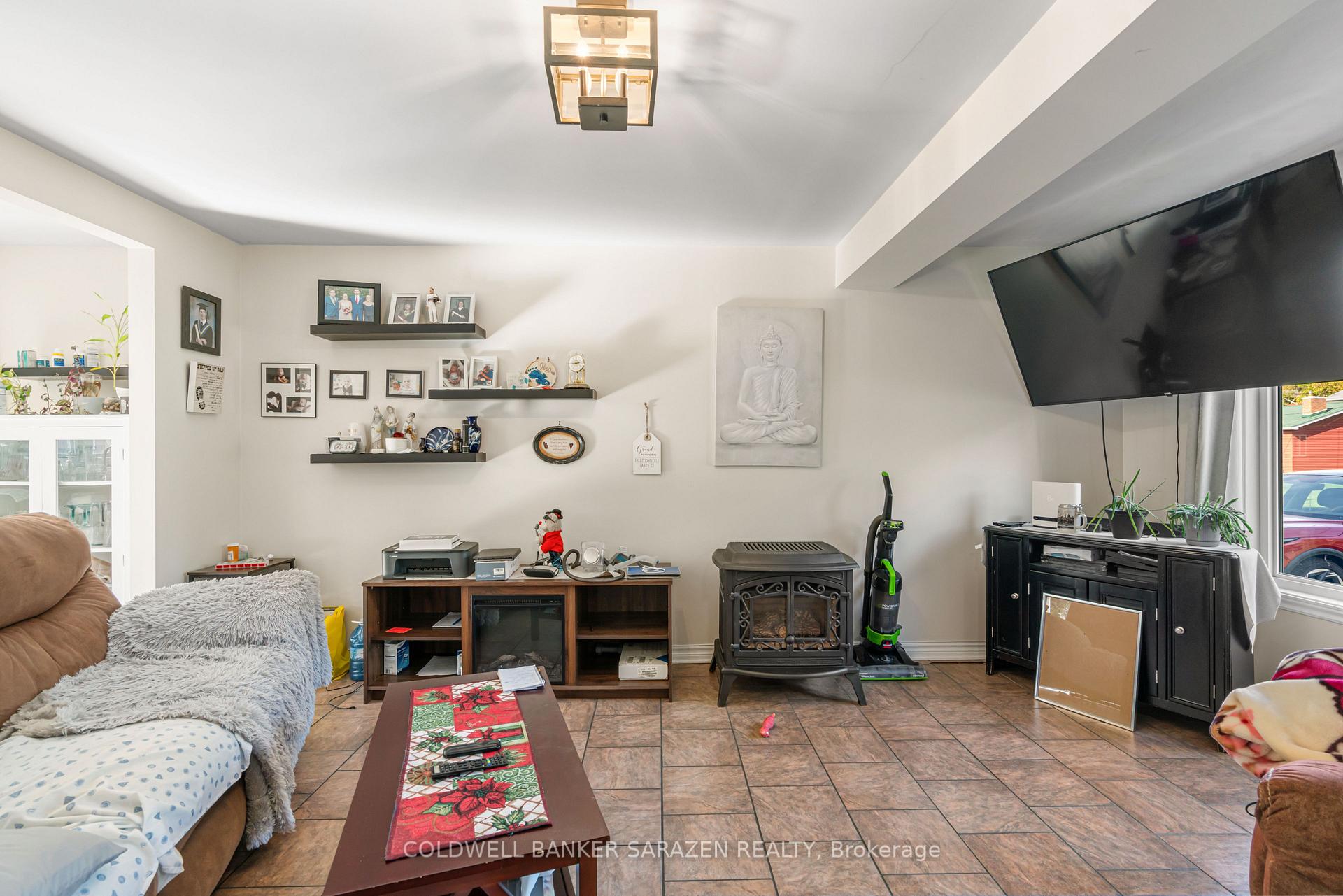 Photo 5 of 6684 Lawrence Street, South Glengarry, South Glengarry (Charlottenburgh) Twp — HOMEH