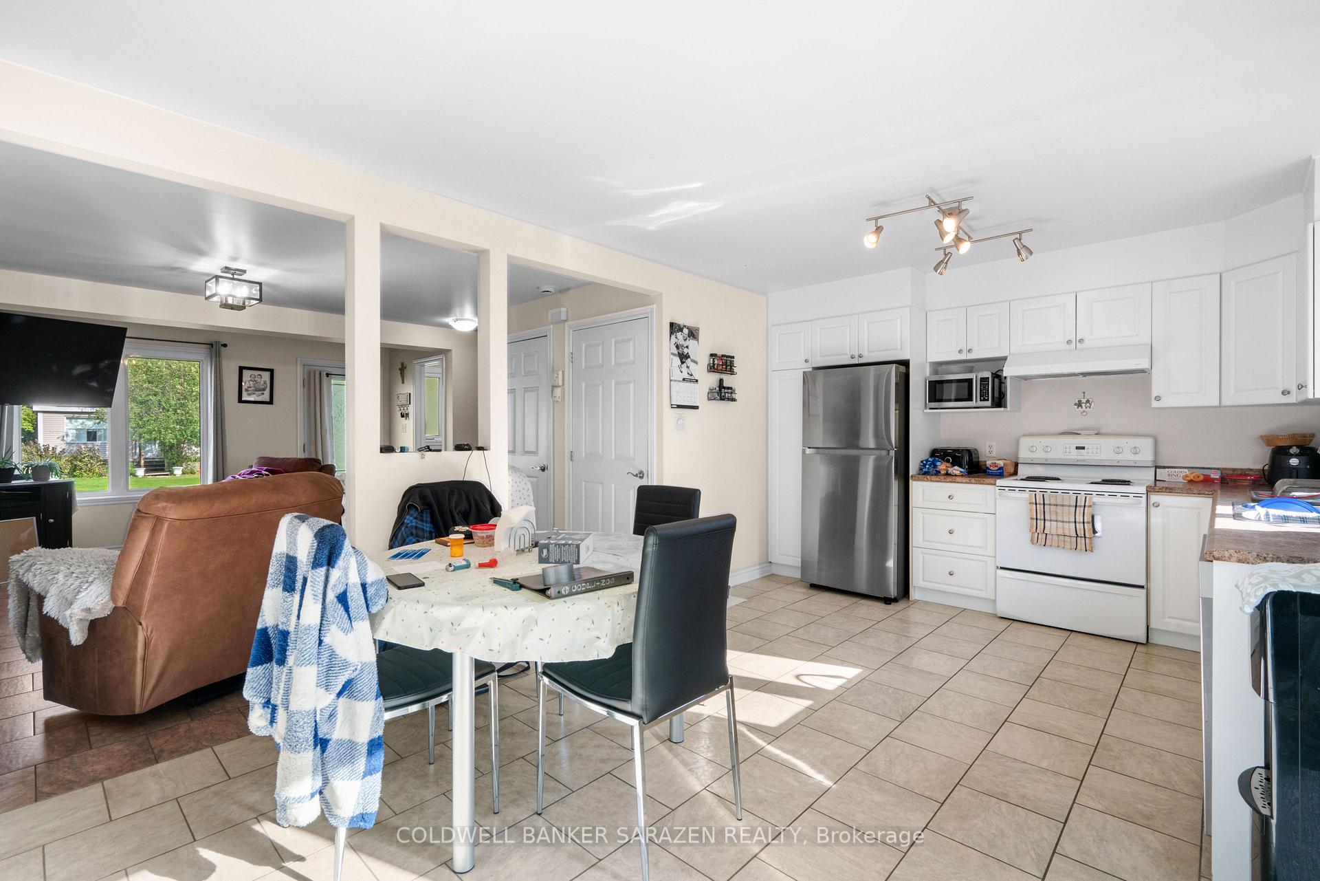 Photo 13 of 6684 Lawrence Street, South Glengarry, South Glengarry (Charlottenburgh) Twp — HOMEH