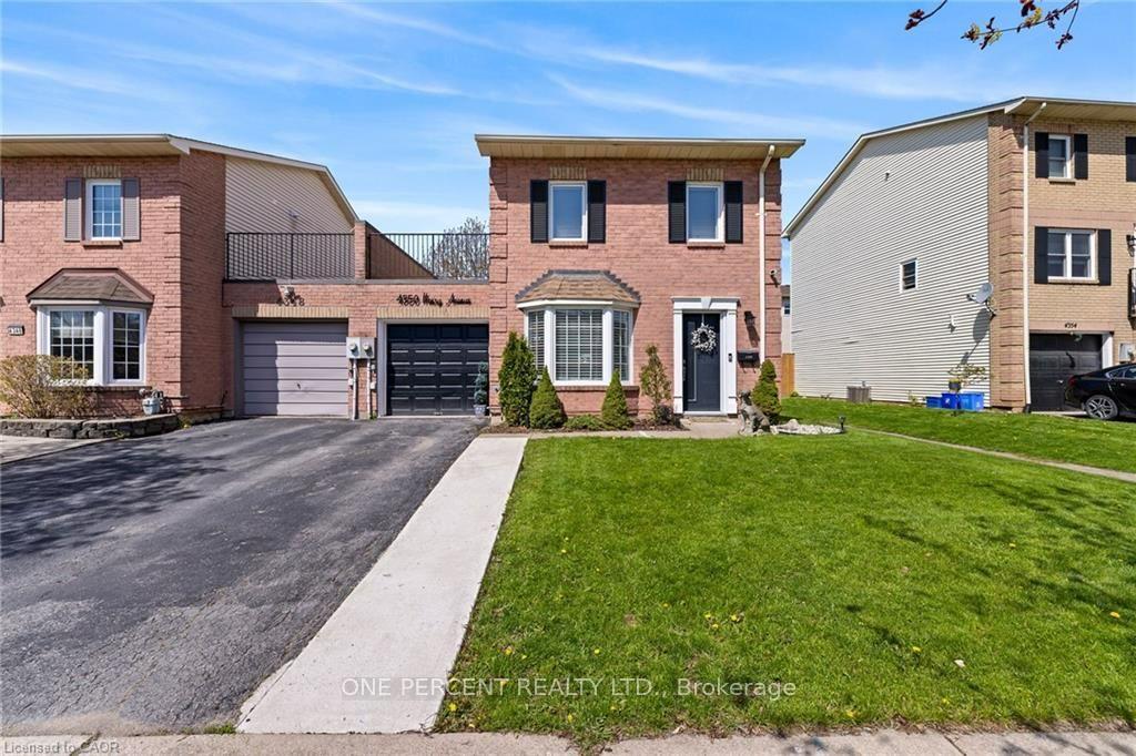 Photo 2 of 4350 Henry Avenue, Lincoln, Beamsville — HOMEH