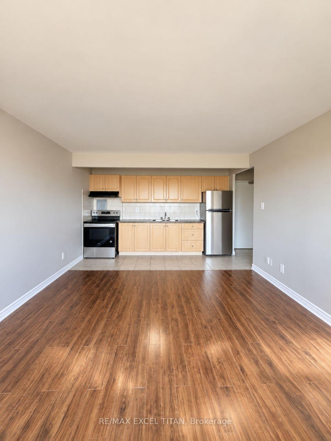 Photo 11 of Unit 740D, 468 Ottawa Street, Hamilton, Corktown — HOMEH