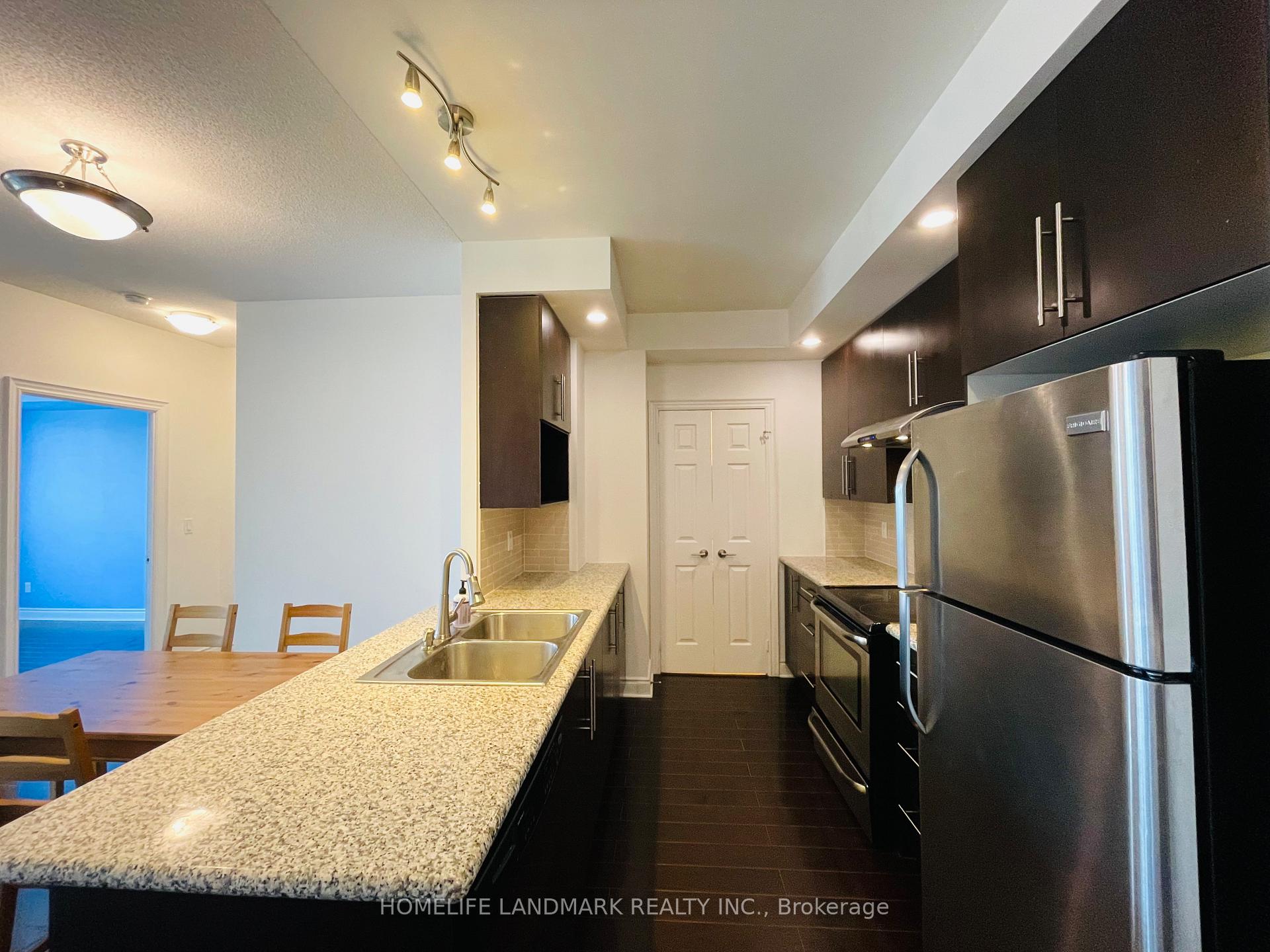 Photo 7 of Unit 961, 23 Cox Boulevard, Markham, Unionville — HOMEH