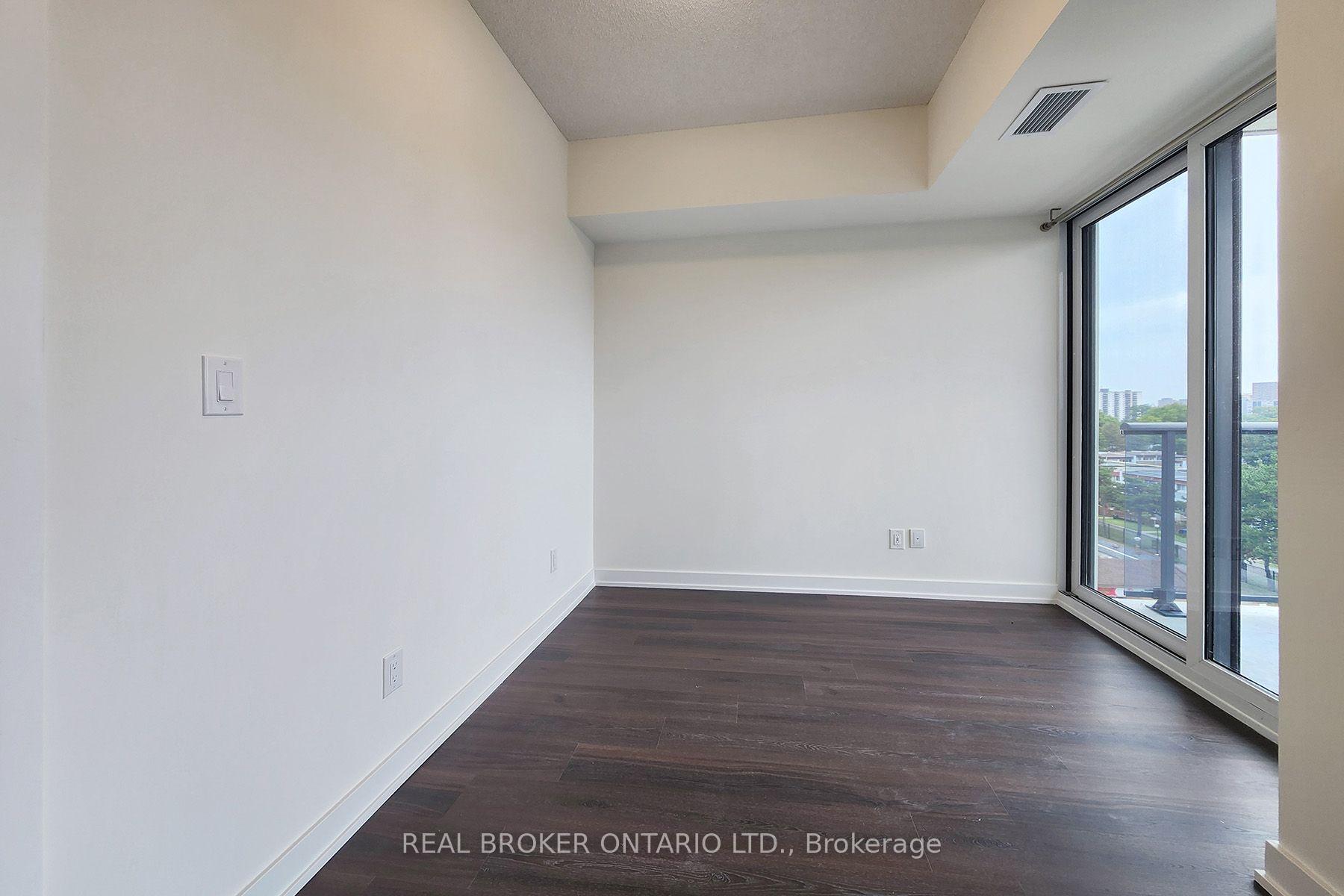 Photo 18 of Unit 604, 2825 Jane Street, North York, Glenfield-Jane Heights — HOMEH