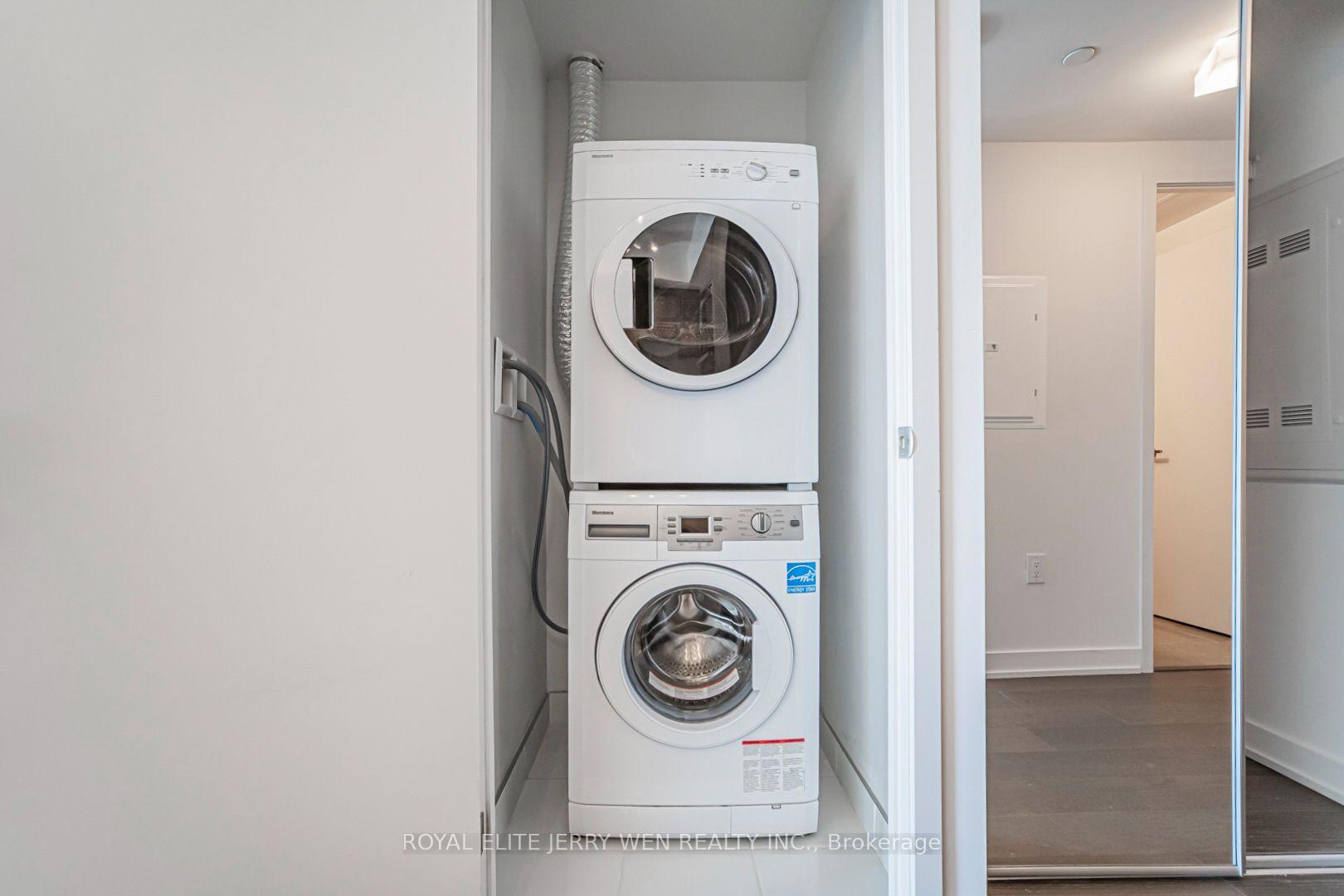 Photo 21 of Unit 3104, 11 Wellesley Street W, Toronto, Bay Street Corridor — HOMEH