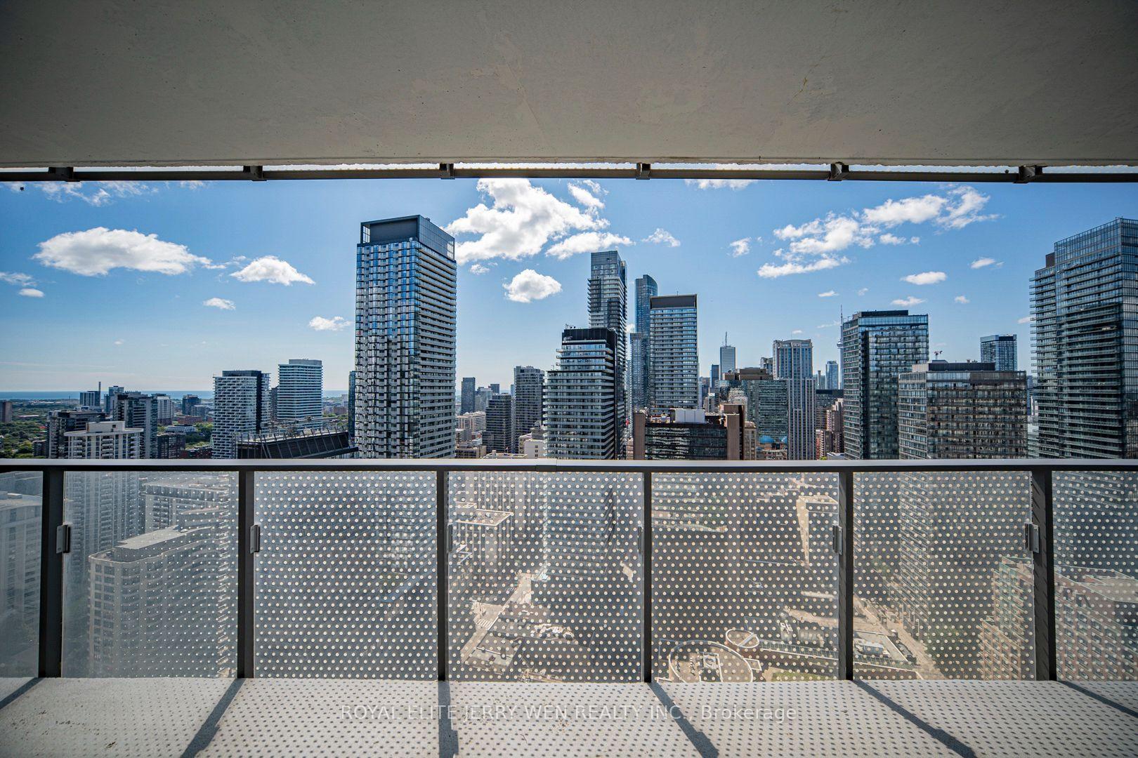 Photo 23 of Unit 3104, 11 Wellesley Street W, Toronto, Bay Street Corridor — HOMEH