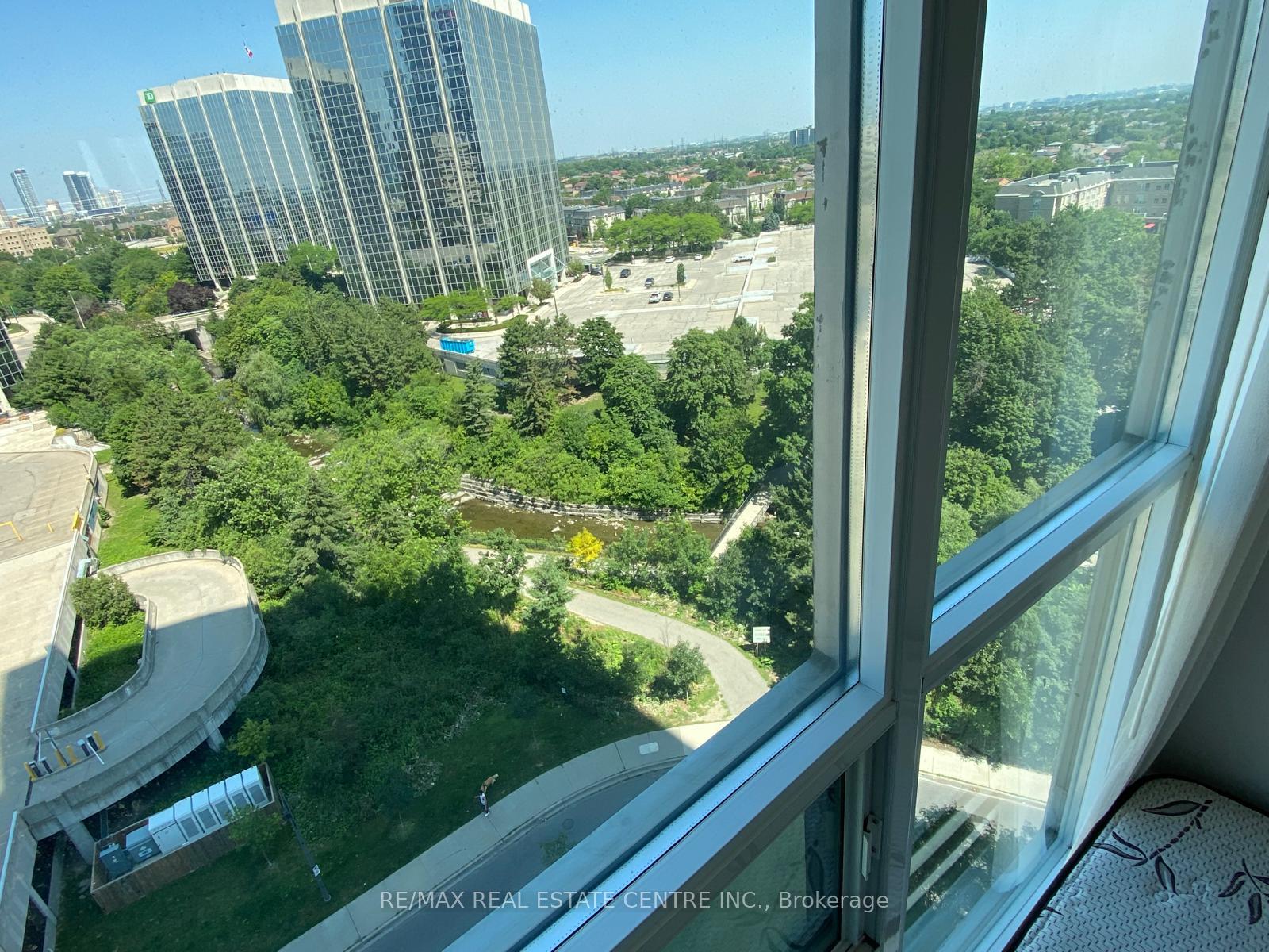 Photo 14 of Unit 1209, 80 Absolute Avenue, Mississauga, City Centre — HOMEH