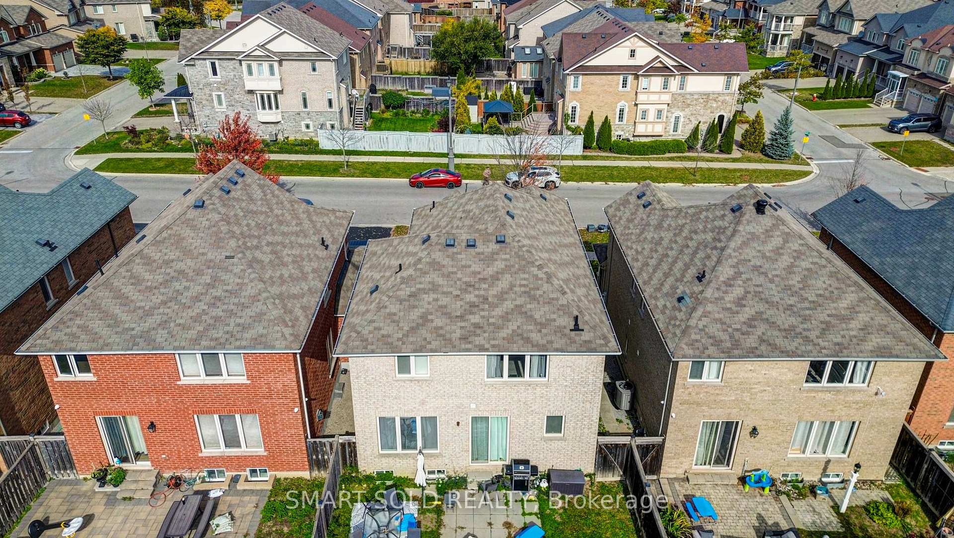 Photo 16 of 100 Milos Road, Richmond Hill, Jefferson — HOMEH