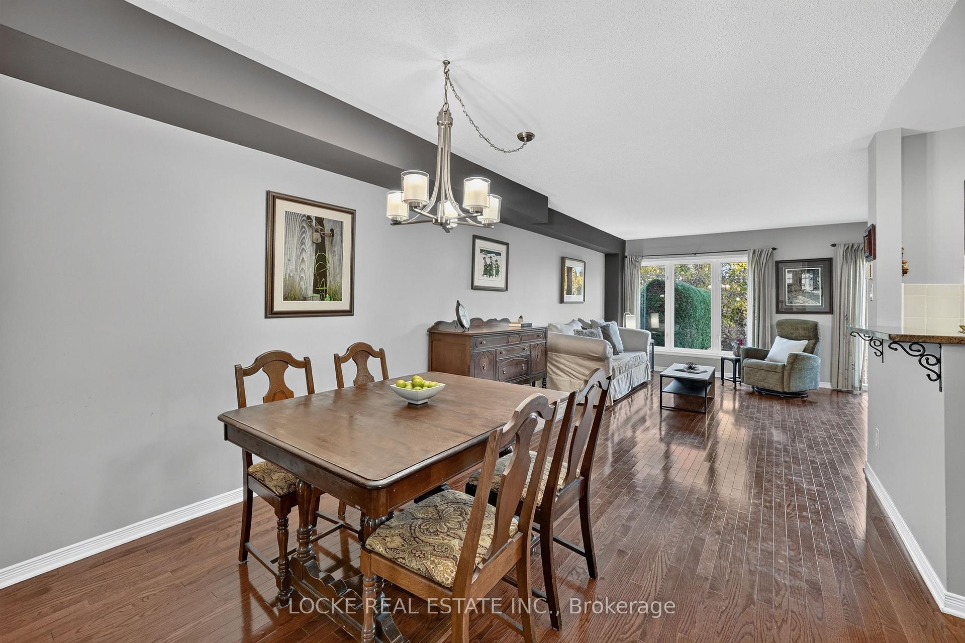Photo 15 of 125 Parkrose Private, Ottawa, Chatelaine Village — HOMEH