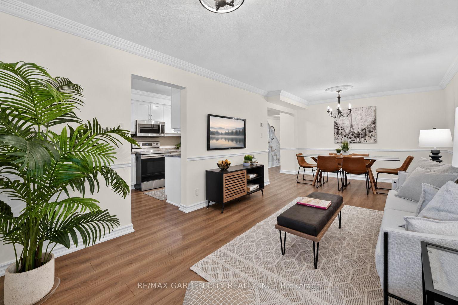 Photo 9 of 25 Walker Court, Grimsby, Grimsby East — HOMEH