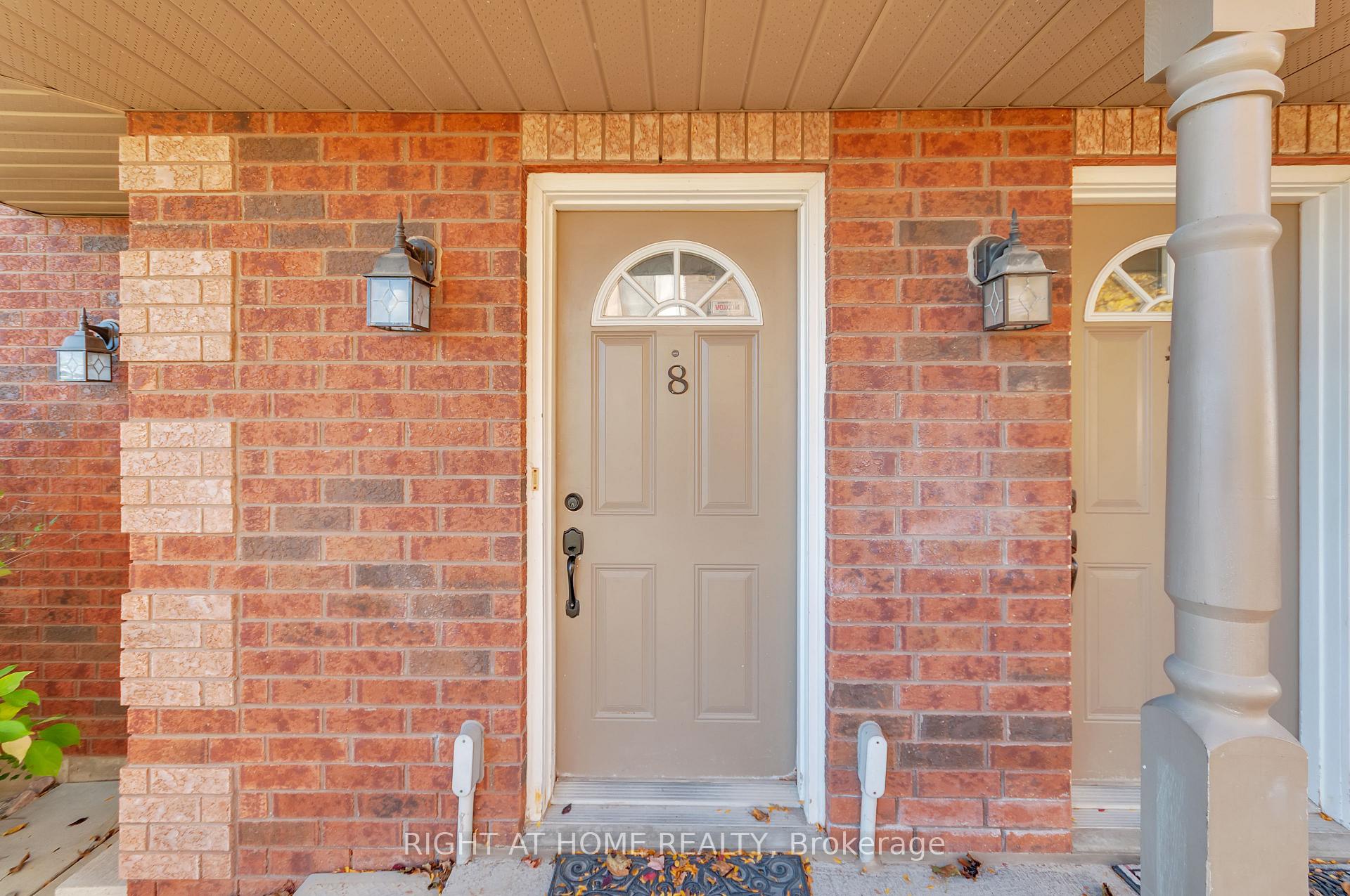 Photo 5 of 95 Goodwin Drive, Barrie, Painswick South — HOMEH