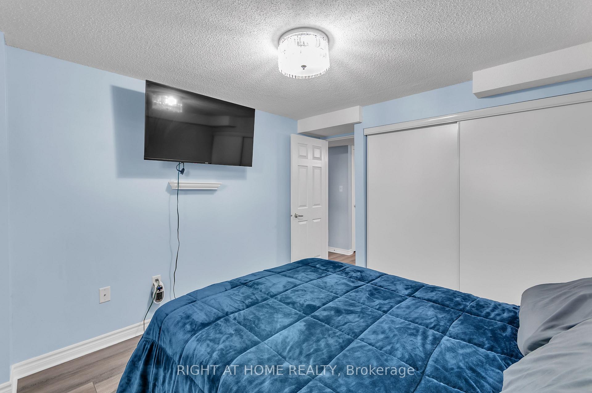 Photo 17 of 95 Goodwin Drive, Barrie, Painswick South — HOMEH