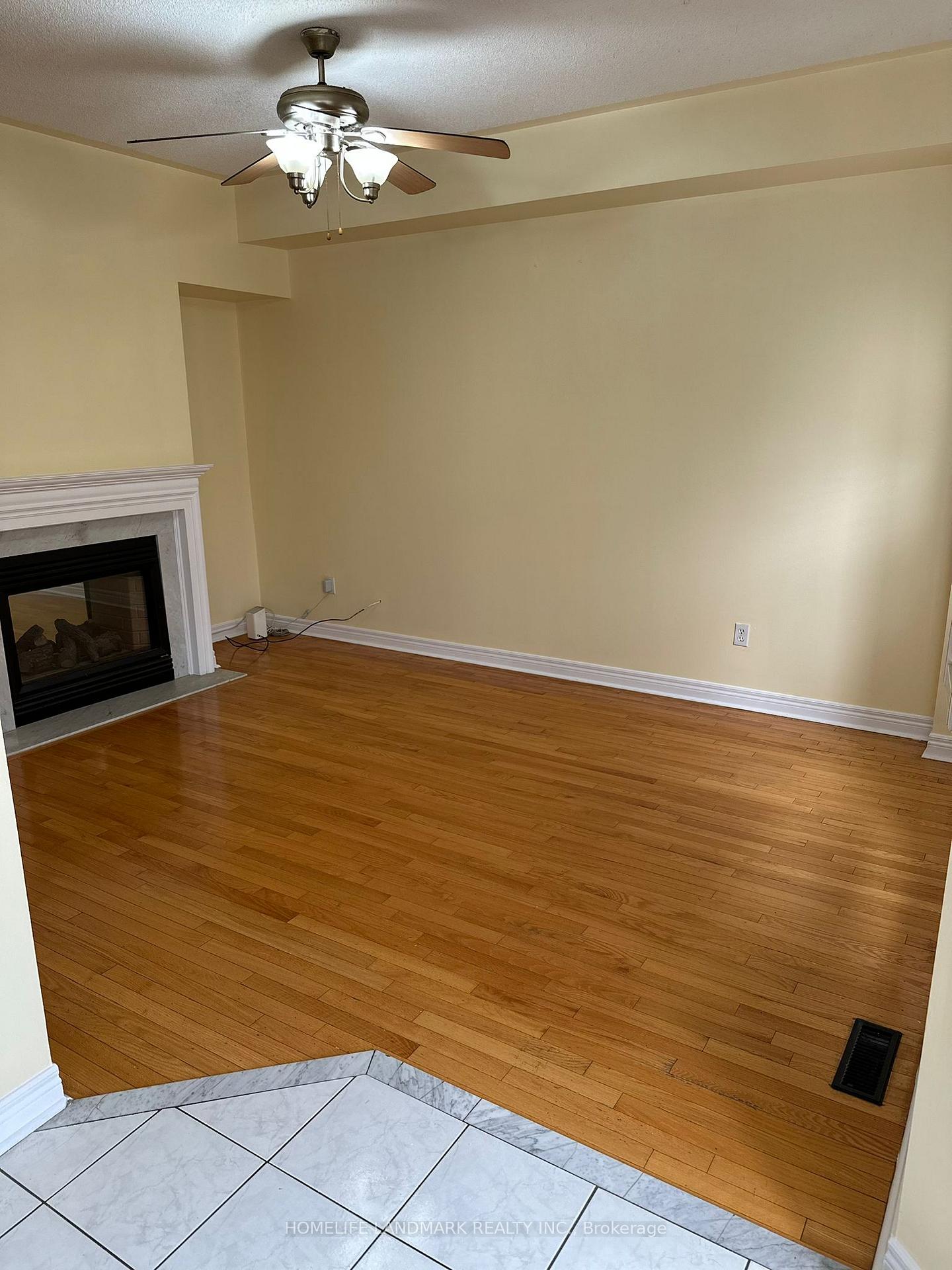 Photo 7 of 544 Matisse Place, Mississauga, Meadowvale Village — HOMEH