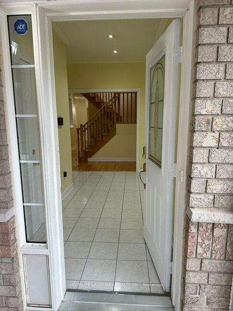 Photo 15 of 544 Matisse Place, Mississauga, Meadowvale Village — HOMEH