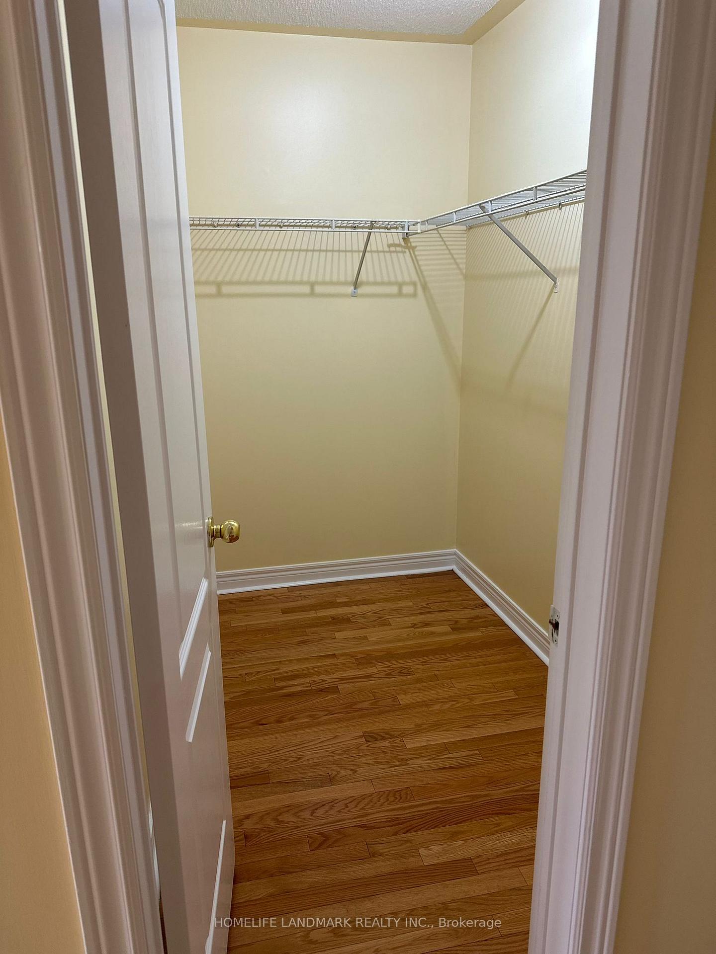 Photo 29 of 544 Matisse Place, Mississauga, Meadowvale Village — HOMEH