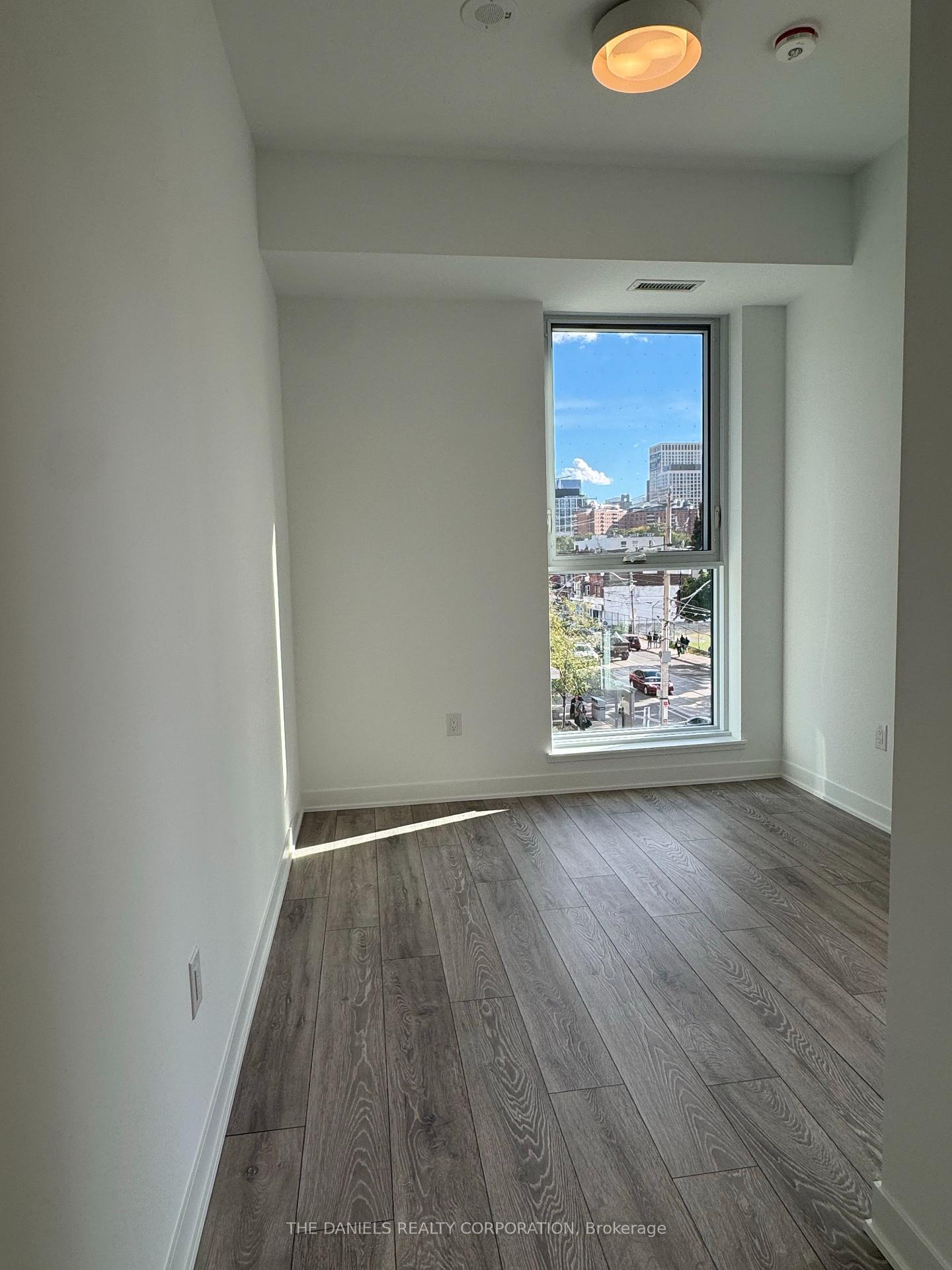 Photo 14 of Unit 217, 10 Oak Street, Toronto, Regent Park — HOMEH