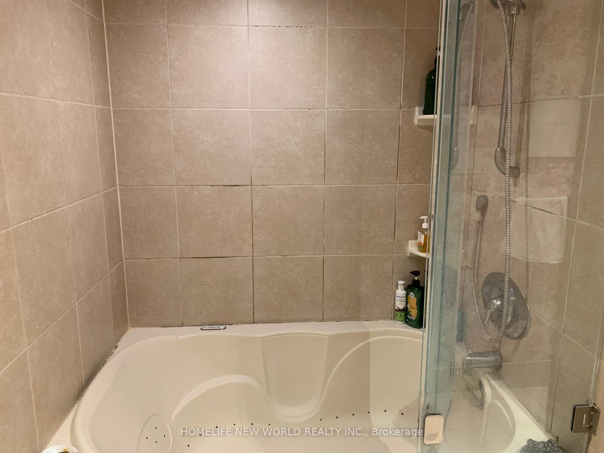 Photo 9 of Unit 3103, 65 Harbour Square, Toronto, Waterfront Communities — HOMEH