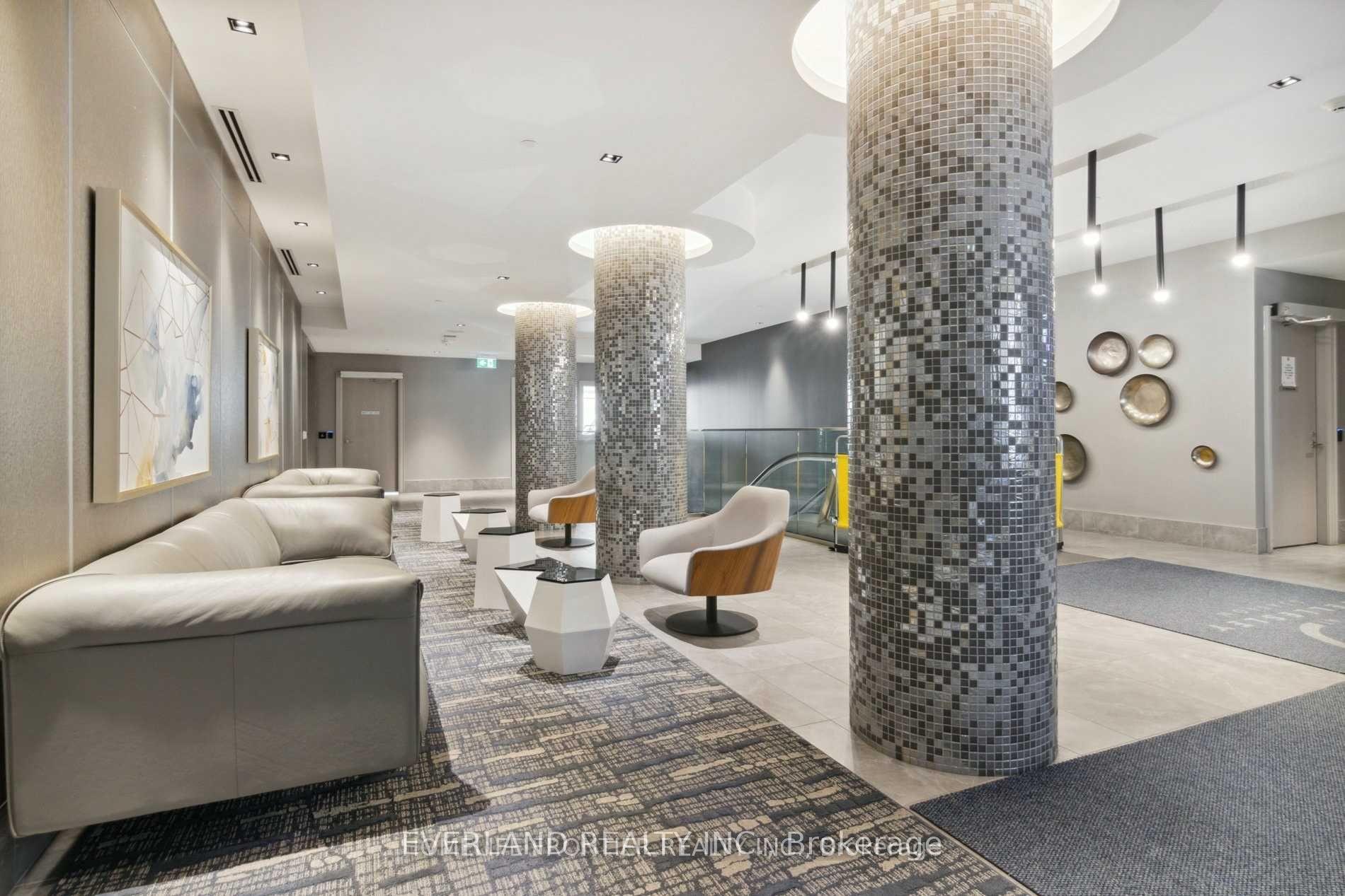 Photo 4 of Unit 909, 50 Wellesley Street, Toronto, Church-Yonge Corridor — HOMEH