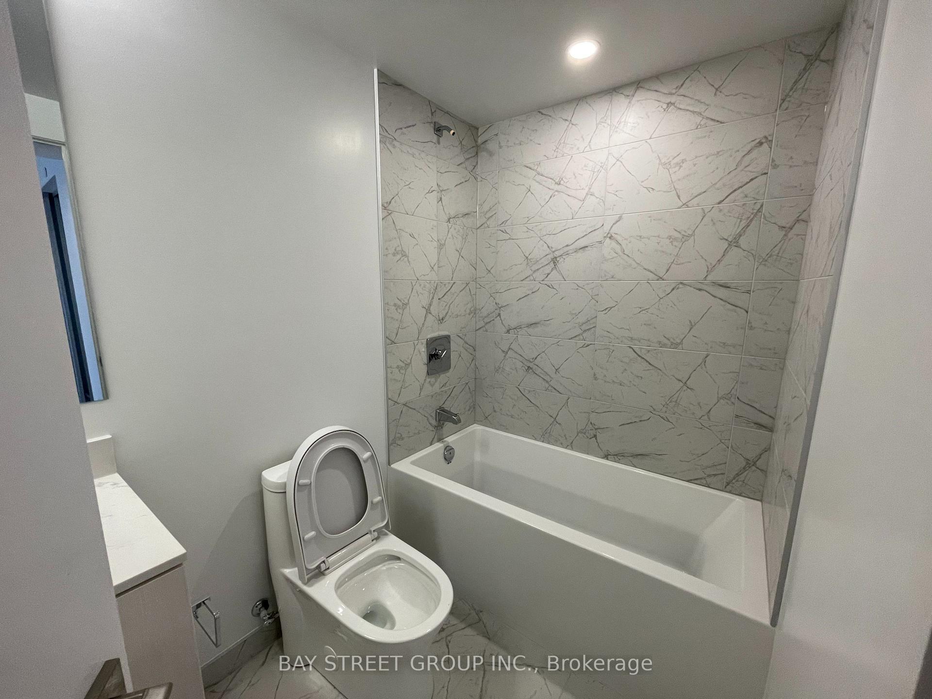 Photo 6 of Unit 2701, 82 Dalhousie Street, Toronto, Church-Yonge Corridor — HOMEH