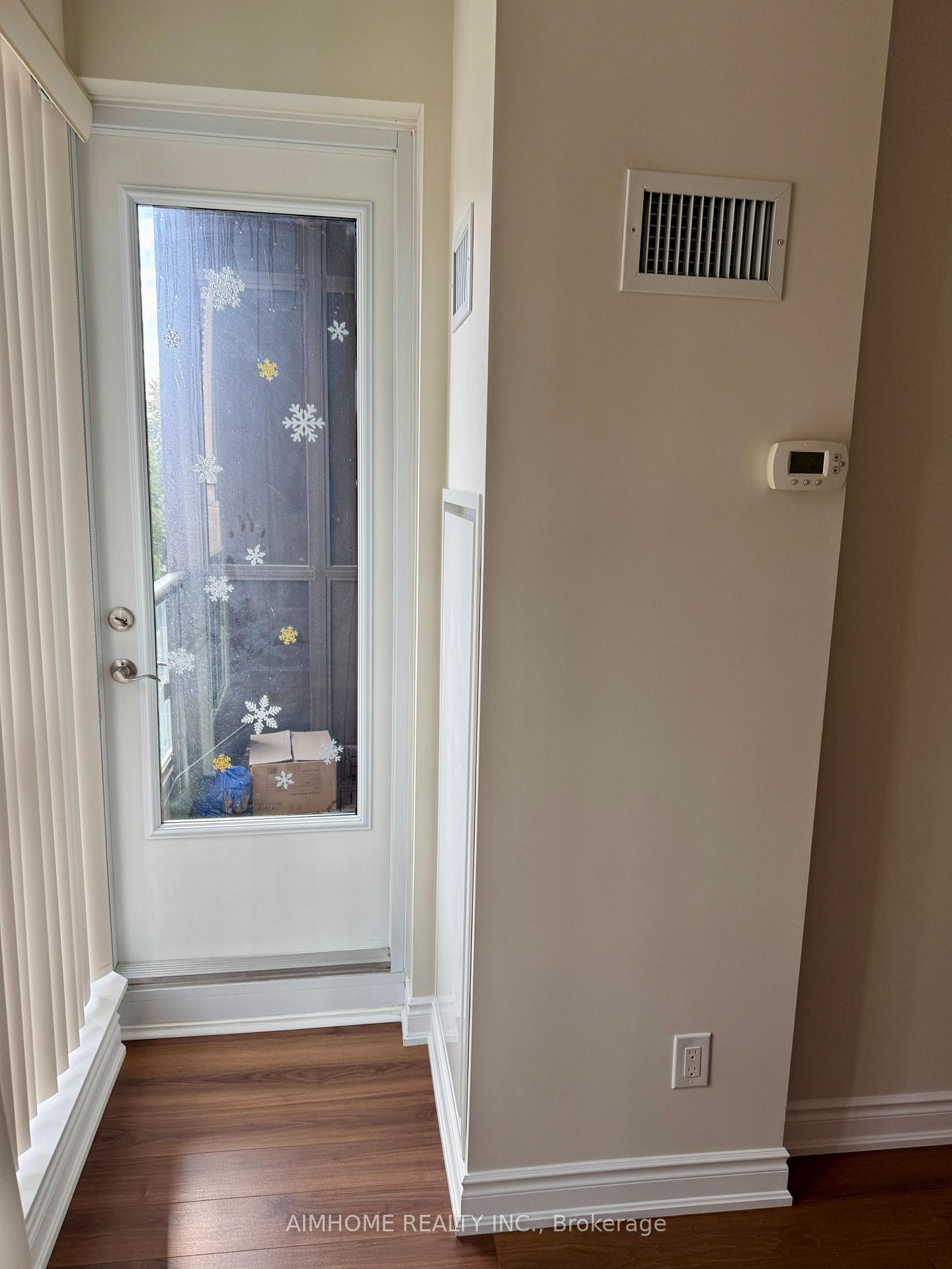 Photo 13 of Unit 618, 60 Berwick Avenue, Toronto, Yonge-Eglinton — HOMEH
