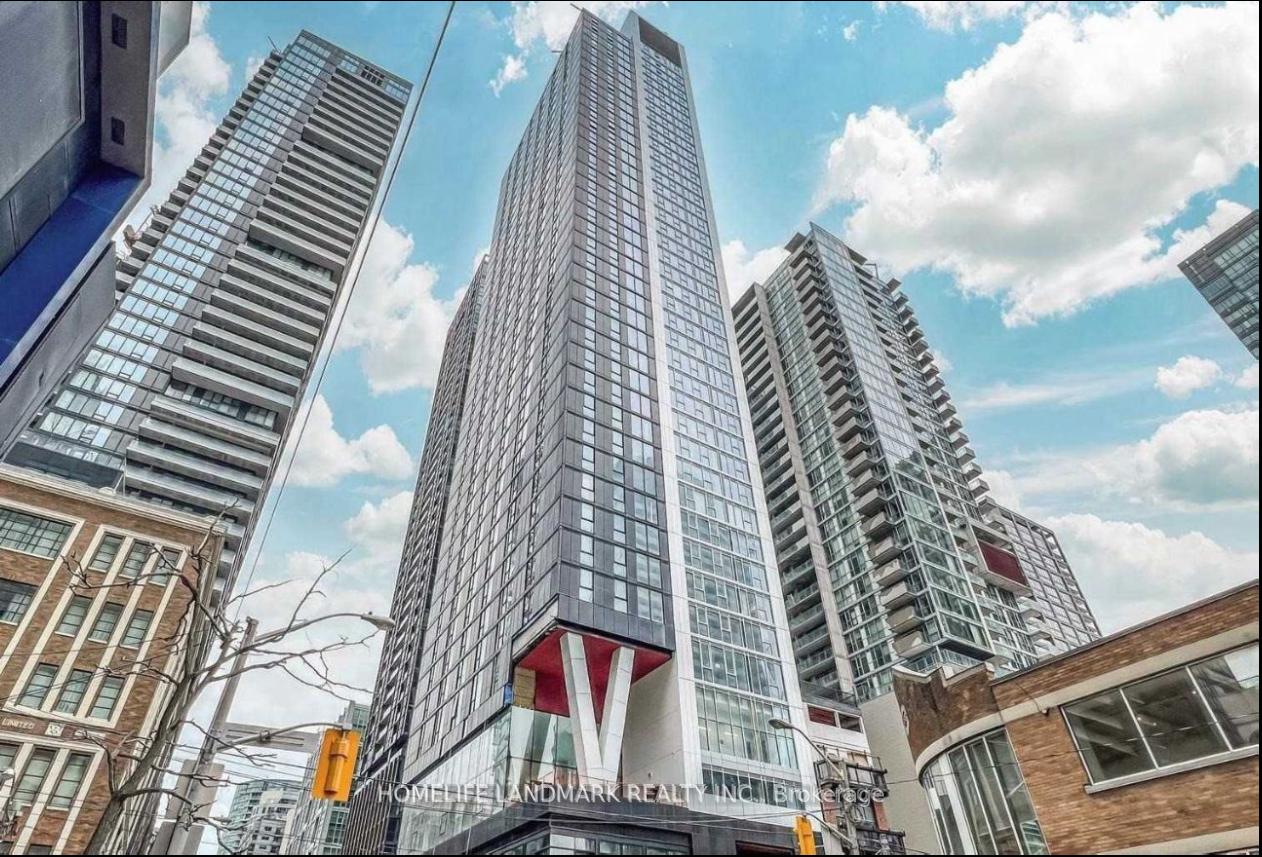Front of Unit 201, 357 King Street W