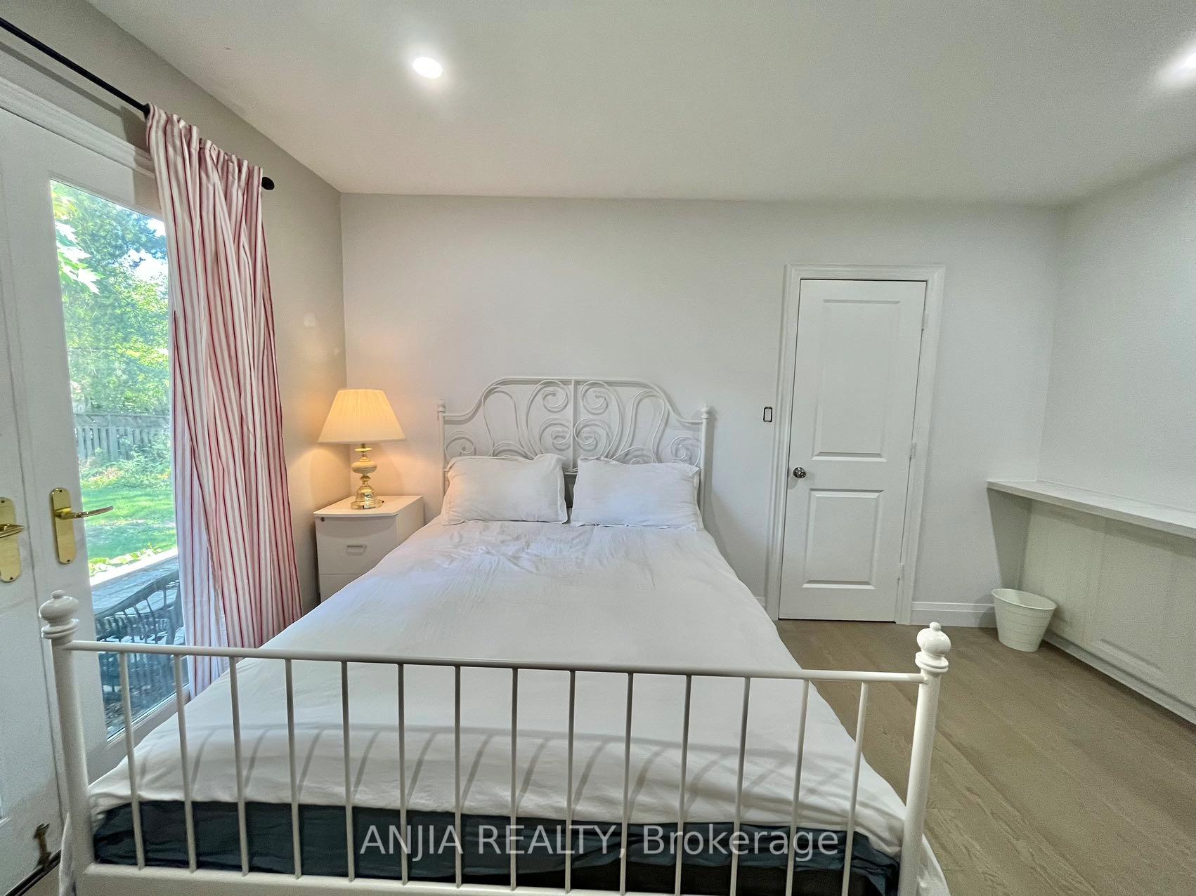 Photo 7 of Unit #0 & #2, 298 Empress Avenue, North York, Willowdale East — HOMEH