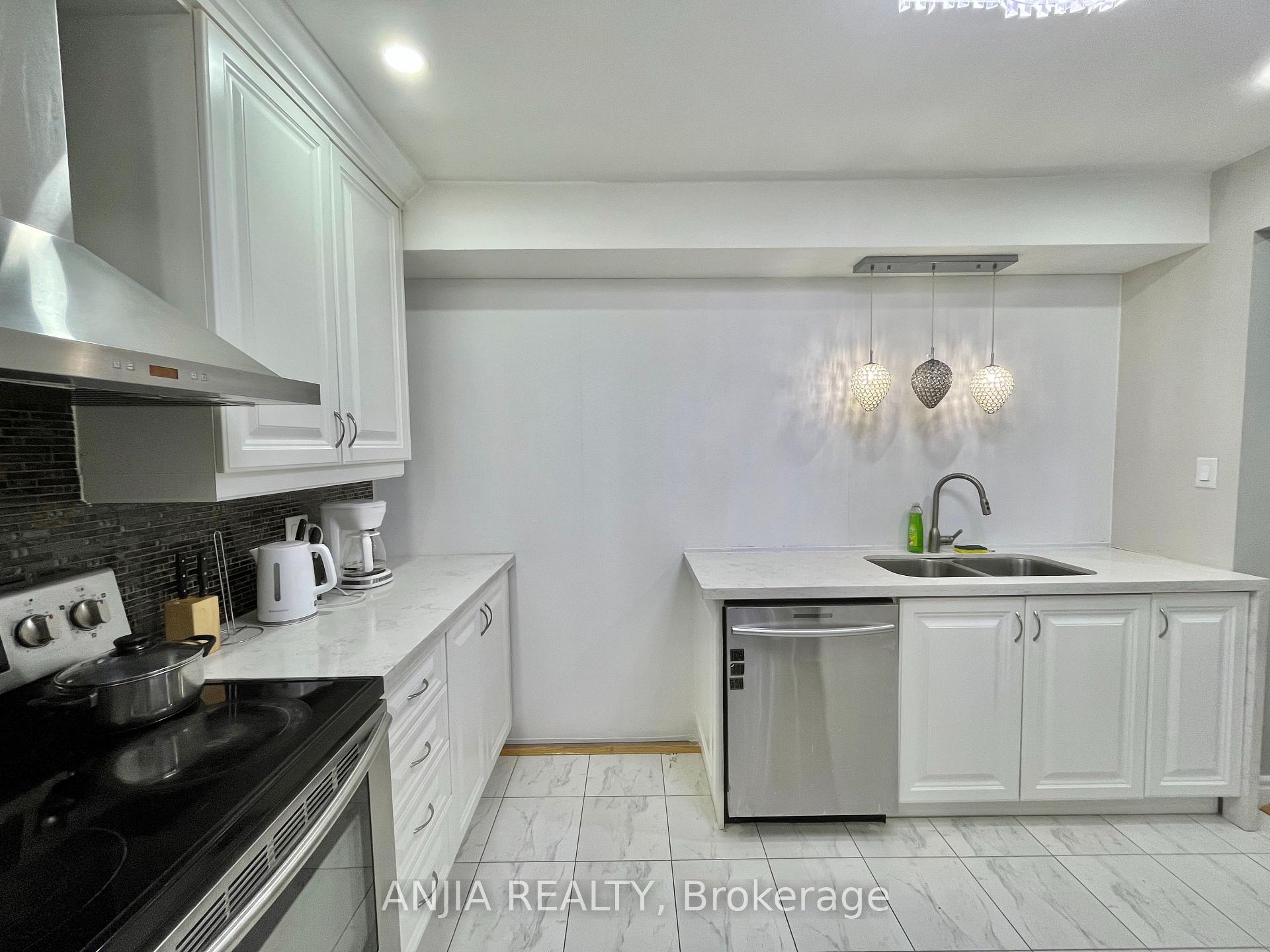 Photo 15 of Unit #0 & #2, 298 Empress Avenue, North York, Willowdale East — HOMEH