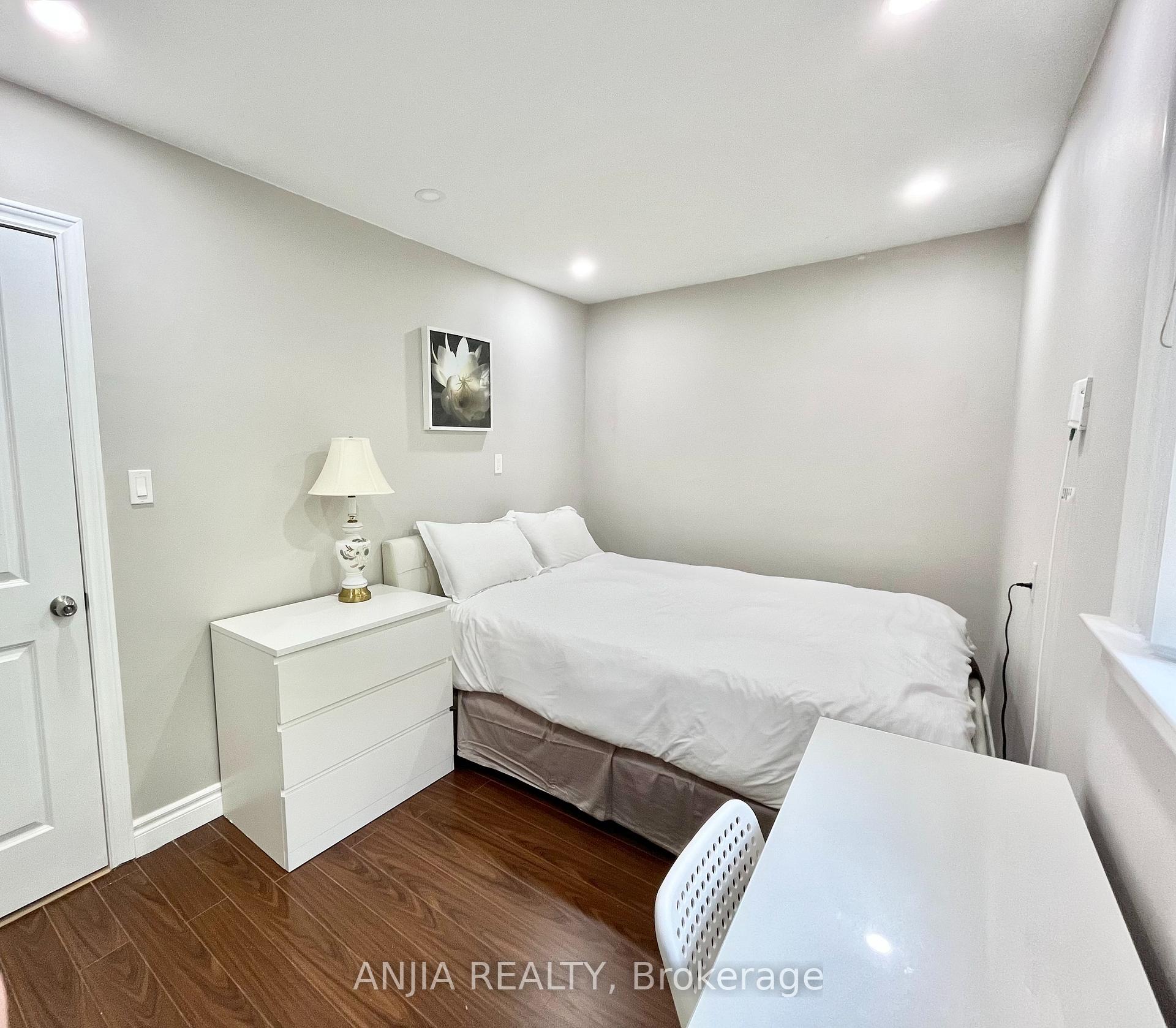 Photo 24 of Unit #0 & #2, 298 Empress Avenue, North York, Willowdale East — HOMEH
