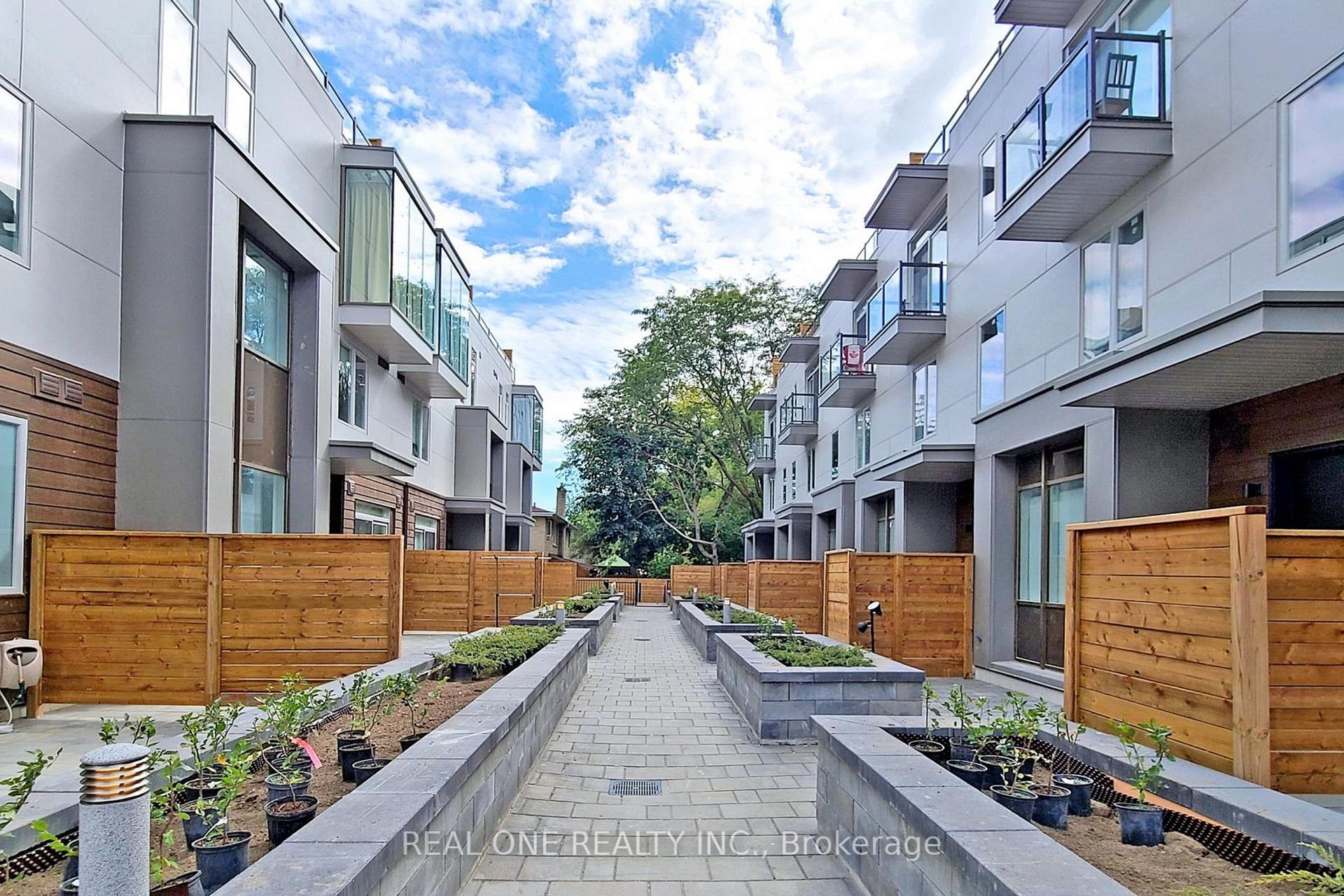 Photo 1 of Unit 6, 25 Dervock Crescent, North York, Bayview Village — HOMEH