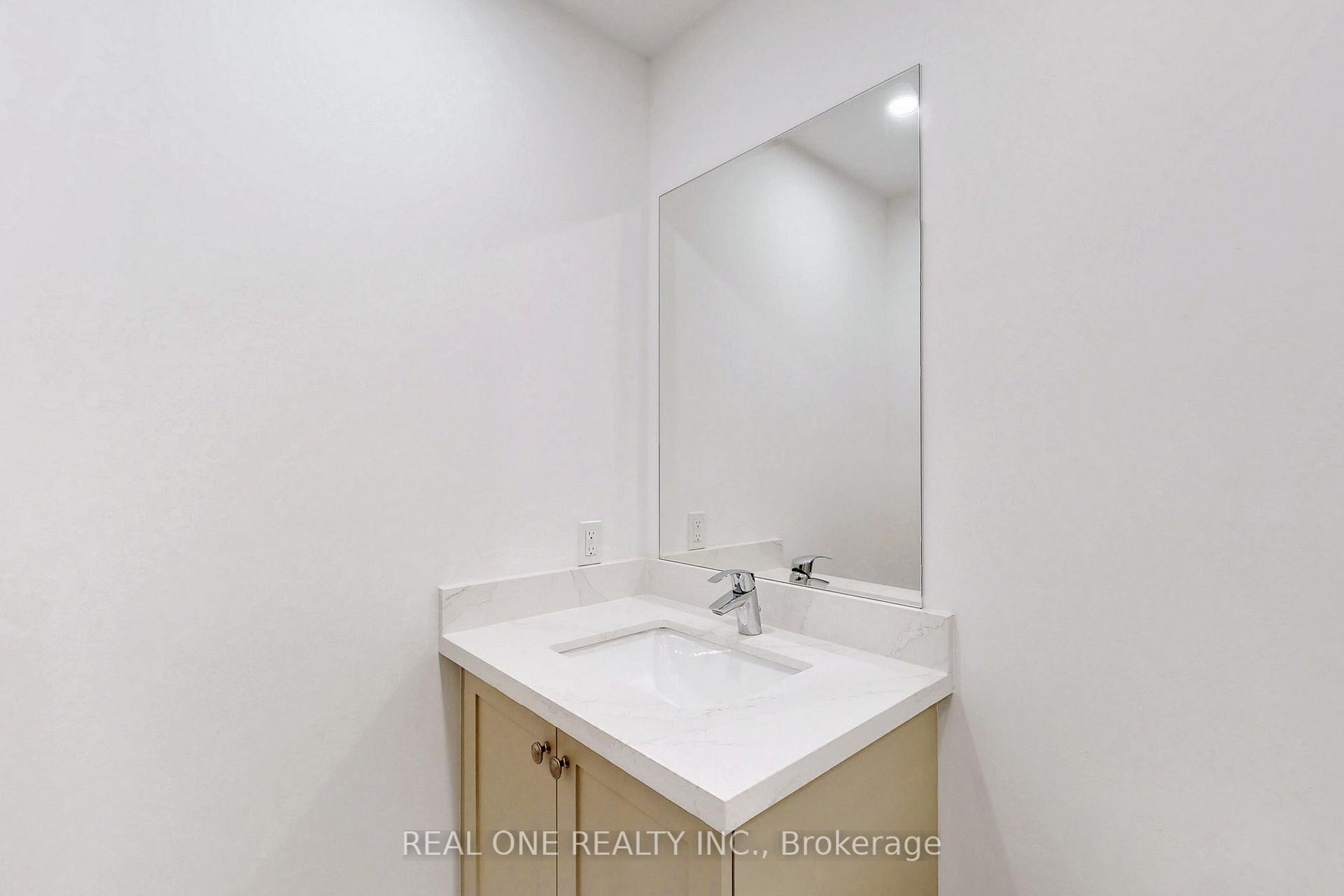 Photo 24 of Unit 6, 25 Dervock Crescent, North York, Bayview Village — HOMEH