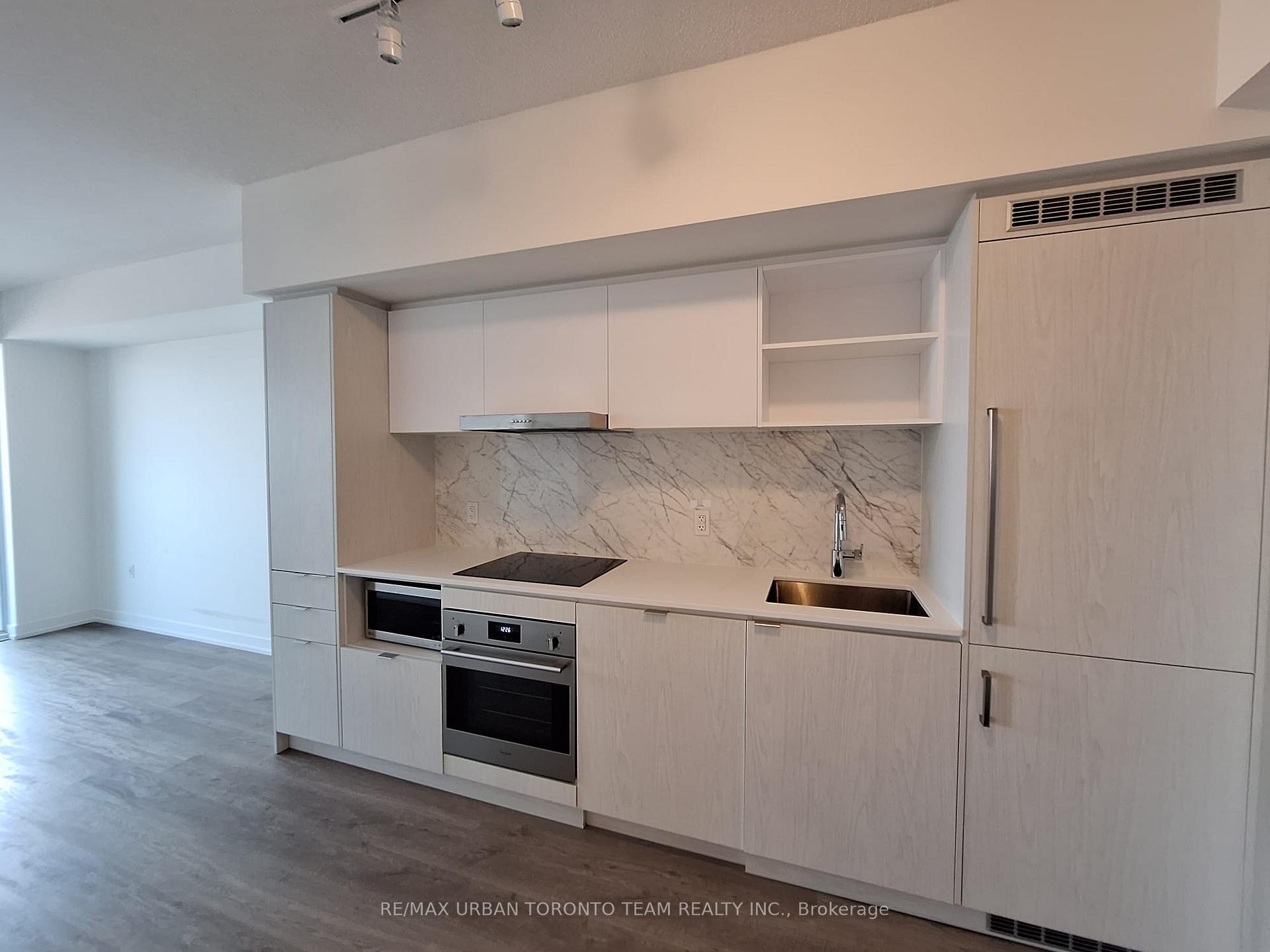 Photo 2 of Unit 2906, 55 Cooper Street, Toronto, Waterfront Communities — HOMEH