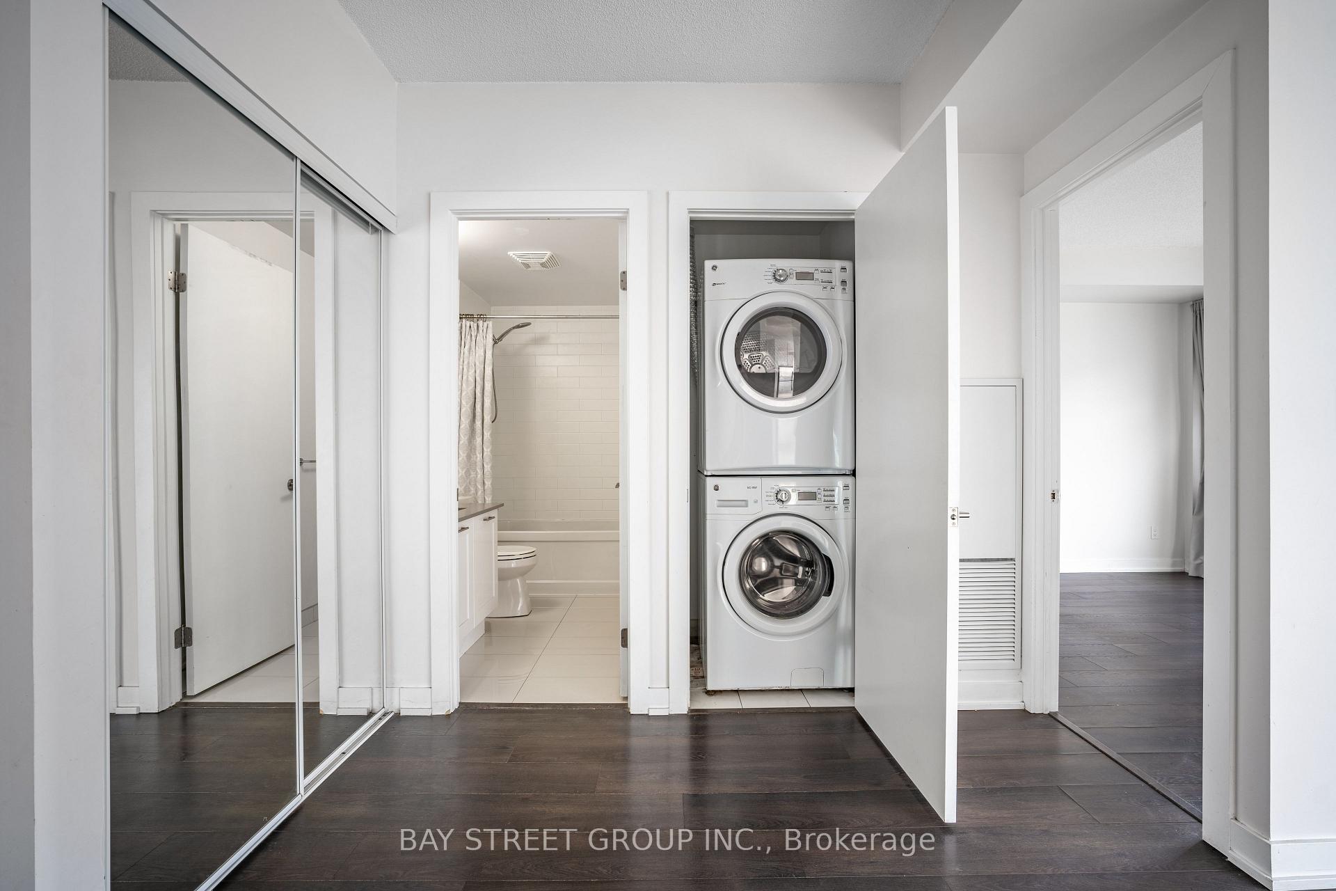 Photo 15 of Unit 1611, 20 Bruyeres Mews, Toronto, Waterfront Communities — HOMEH