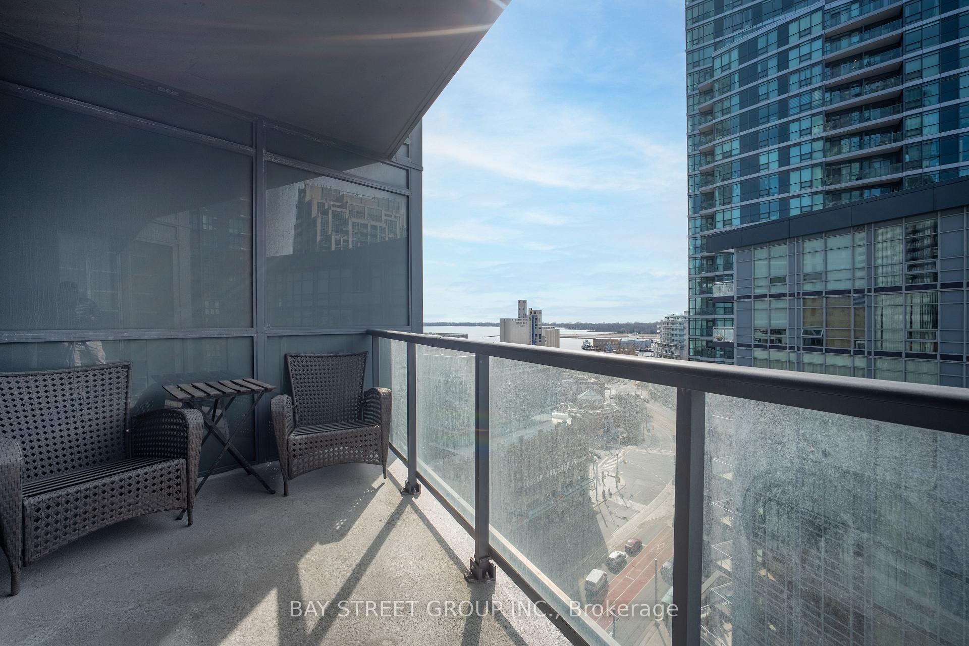 Photo 16 of Unit 1611, 20 Bruyeres Mews, Toronto, Waterfront Communities — HOMEH