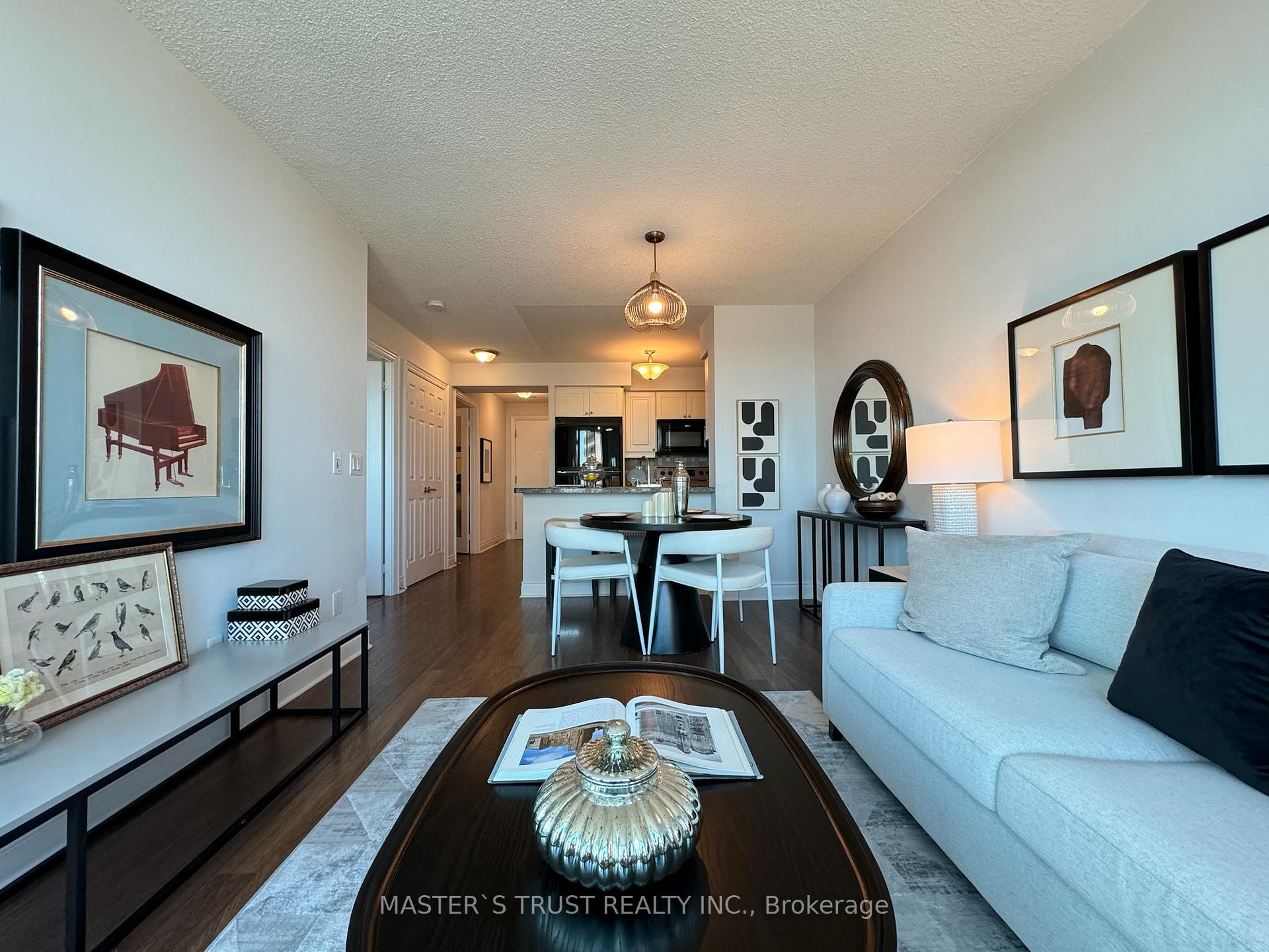 Photo 3 of Unit 2022, 25 Greenview Avenue, North York, Newtonbrook West — HOMEH
