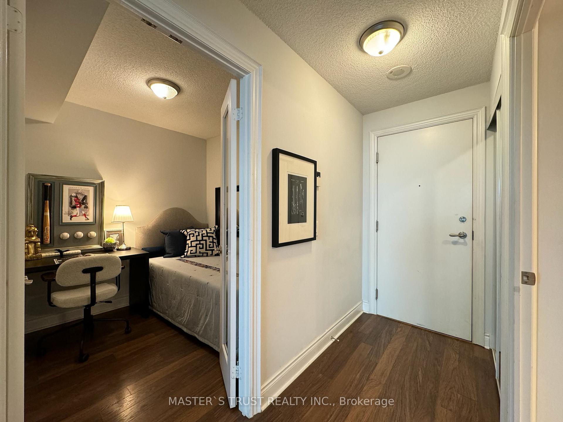 Photo 12 of Unit 2022, 25 Greenview Avenue, North York, Newtonbrook West — HOMEH