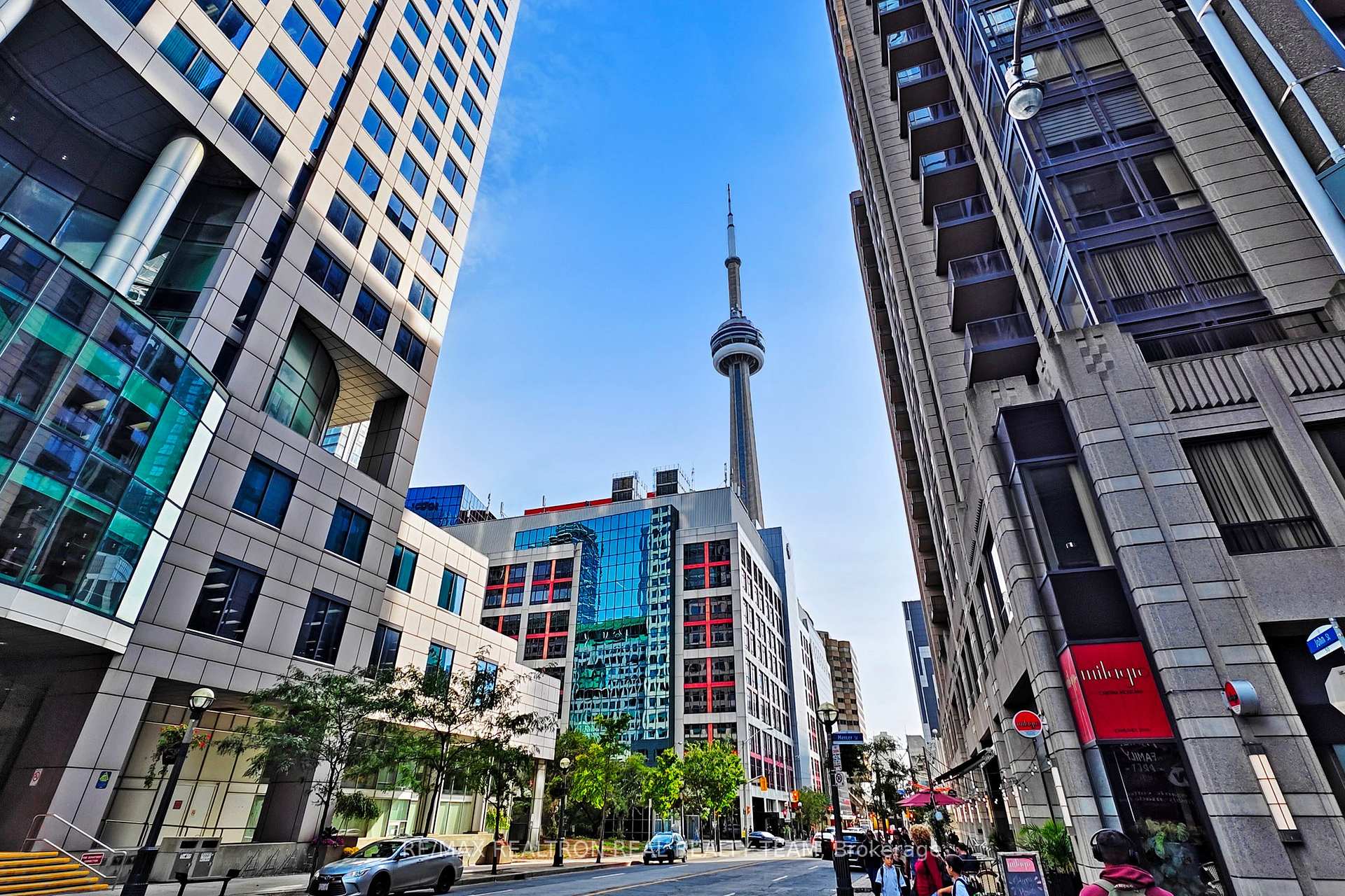 Photo 29 of Unit 1702, 8 Mercer Street, Toronto, Waterfront Communities — HOMEH