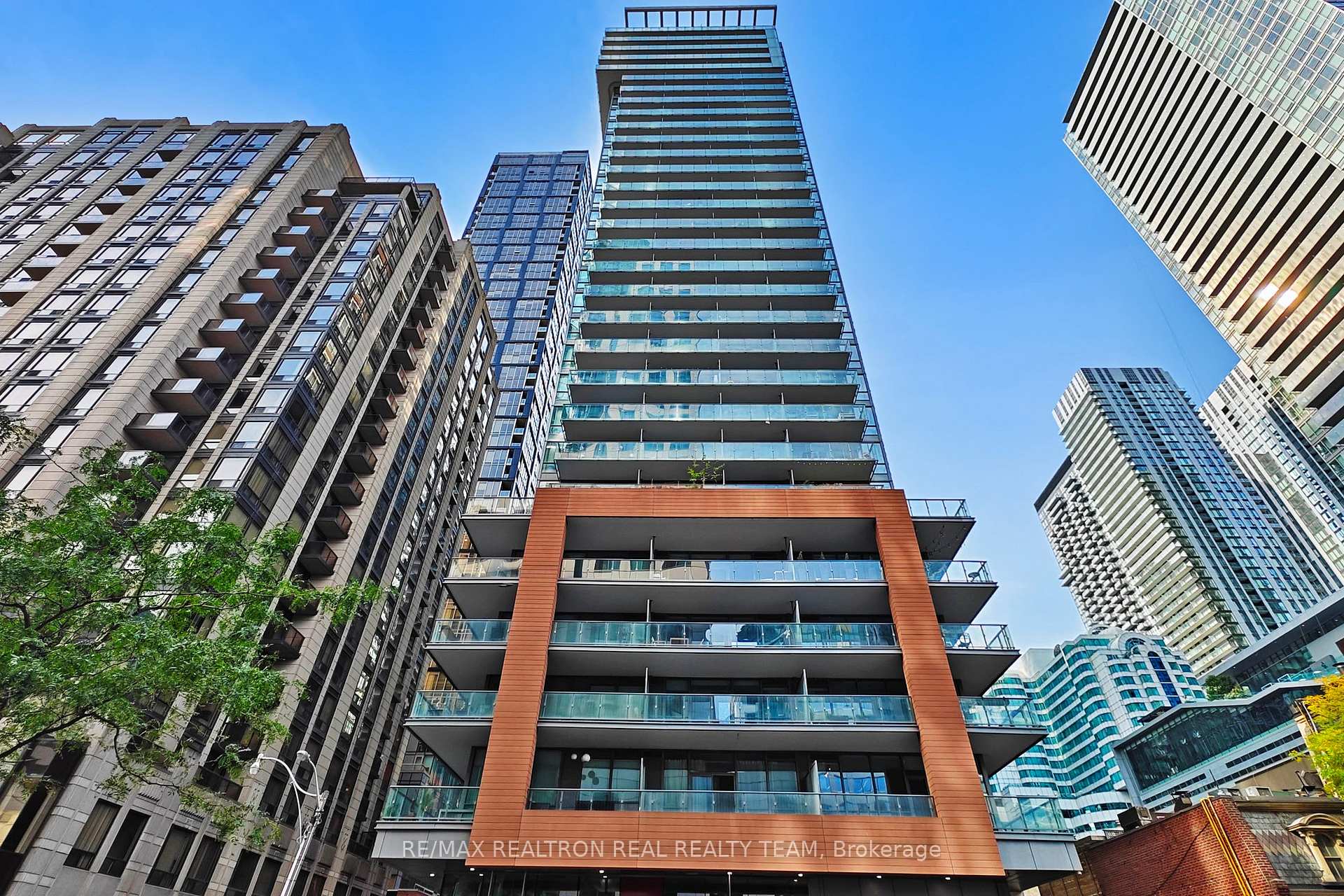 Photo 31 of Unit 1702, 8 Mercer Street, Toronto, Waterfront Communities — HOMEH