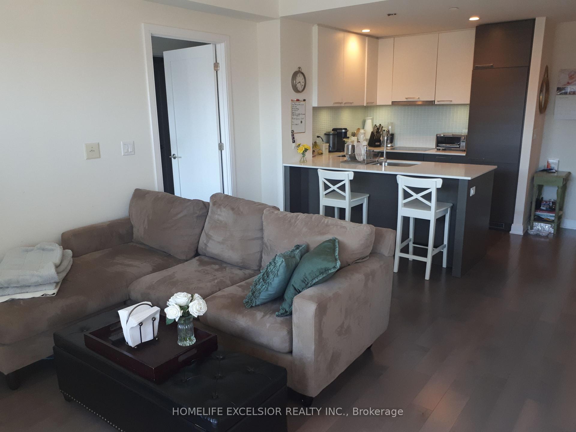 Photo 2 of Unit 816, 55 Front Street E, Toronto, Waterfront Communities — HOMEH