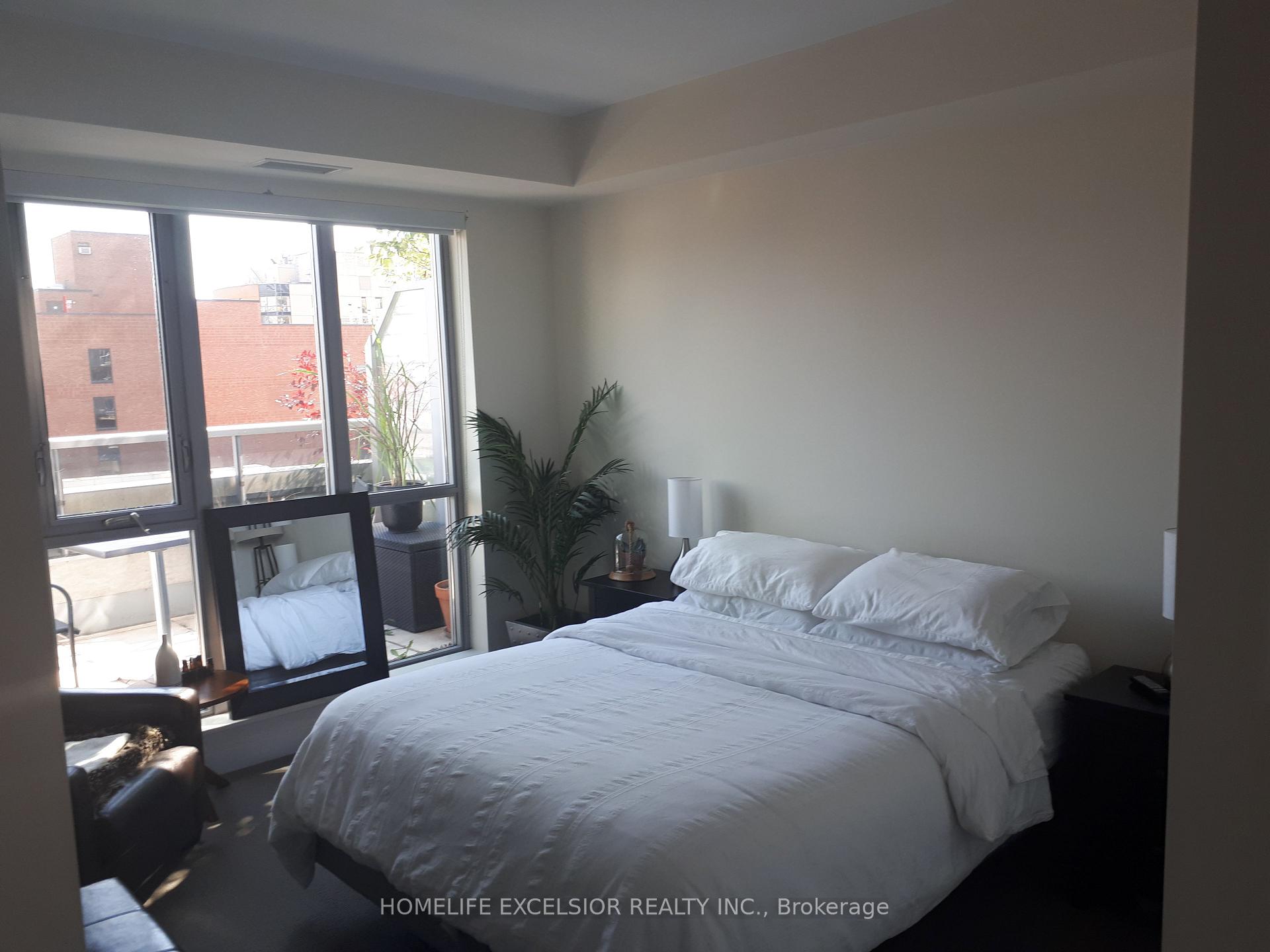 Photo 11 of Unit 816, 55 Front Street E, Toronto, Waterfront Communities — HOMEH