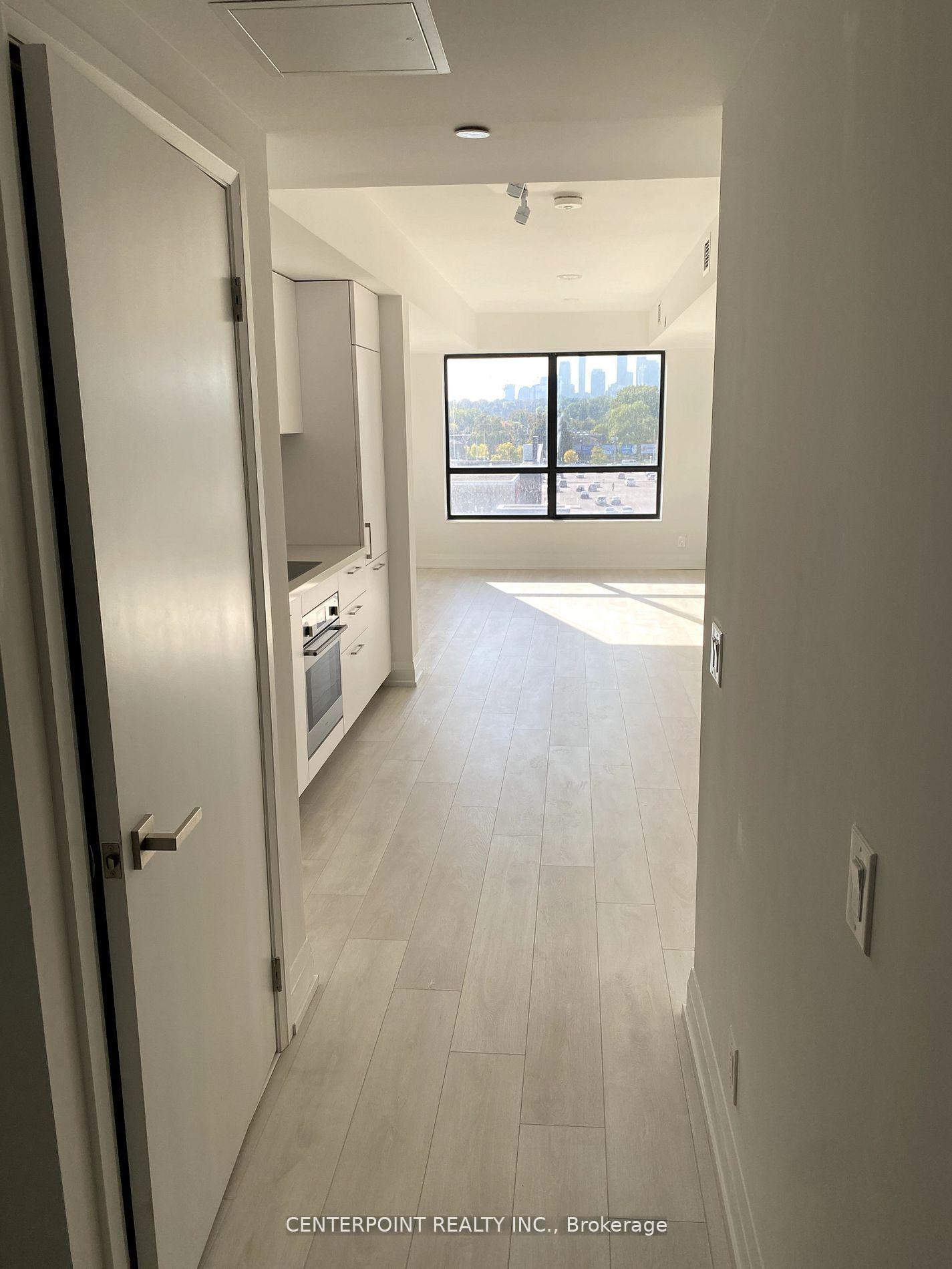 Photo 2 of Unit 513, 33 Frederick Todd Way, Toronto, Thorncliffe Park — HOMEH
