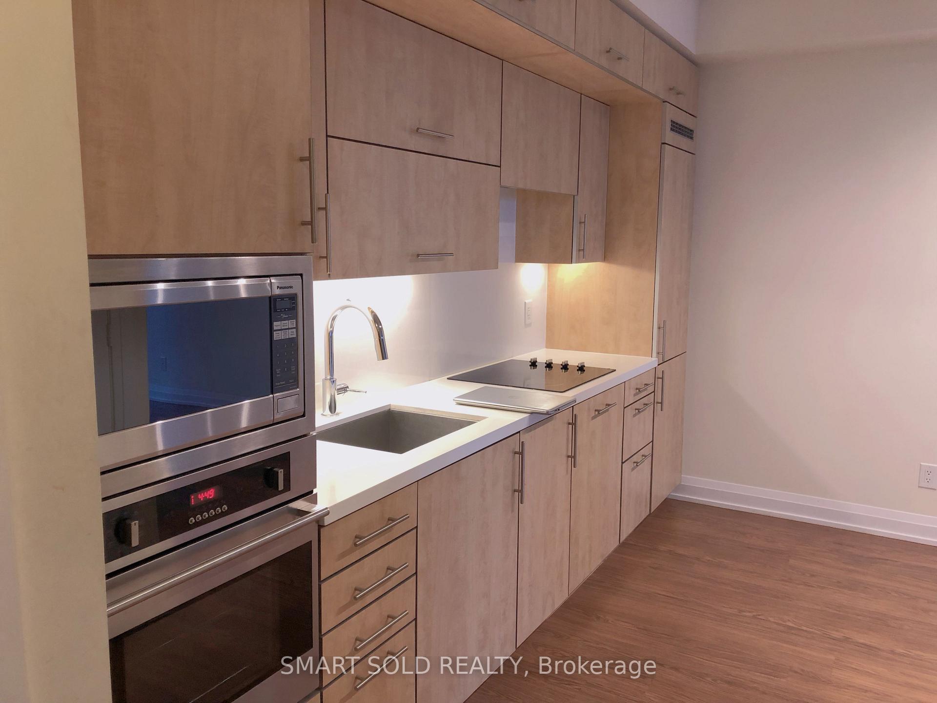 Photo 4 of Unit 4216, 5 Sheppard Avenue E, North York, Willowdale East — HOMEH