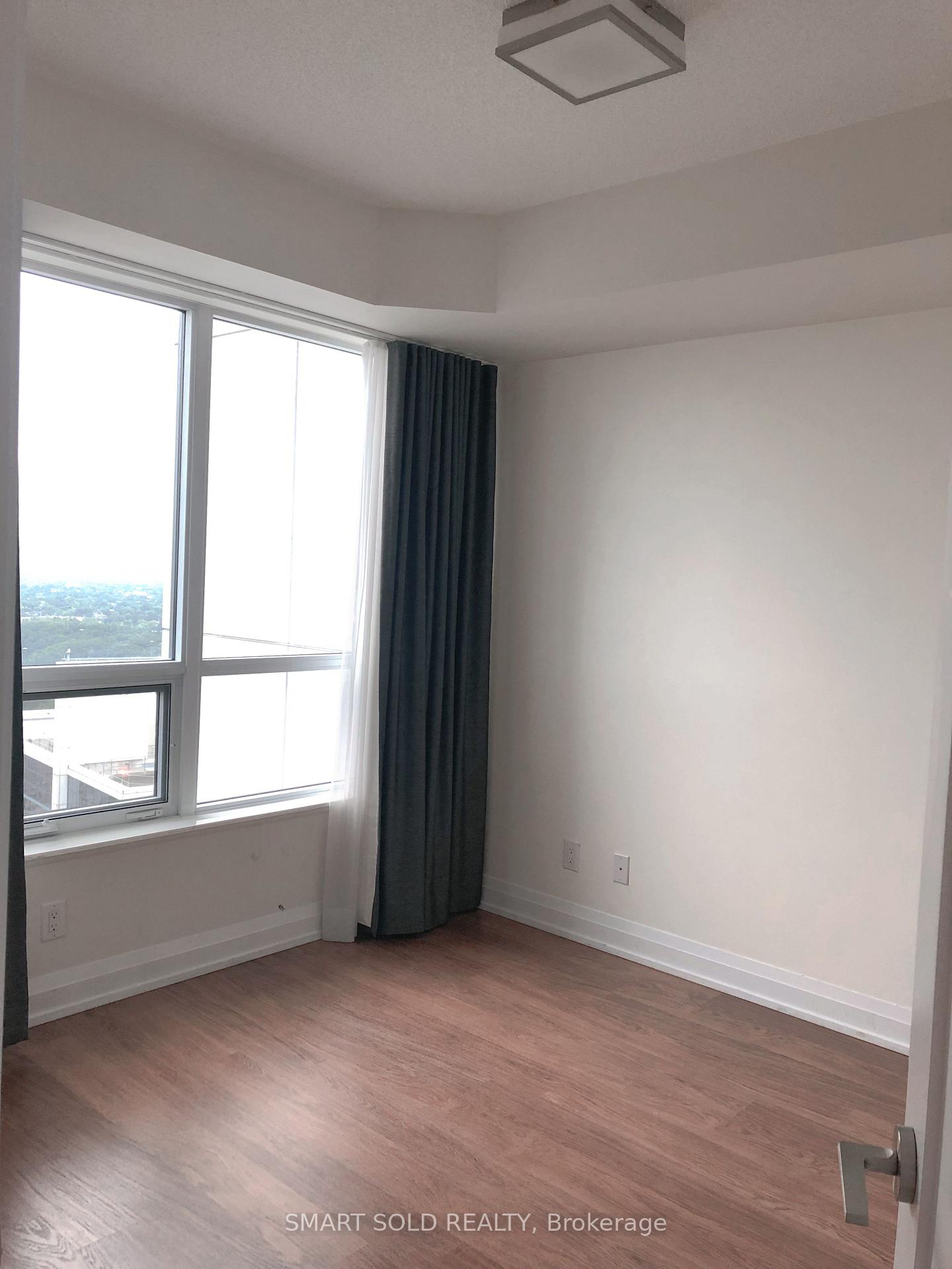 Photo 7 of Unit 4216, 5 Sheppard Avenue E, North York, Willowdale East — HOMEH