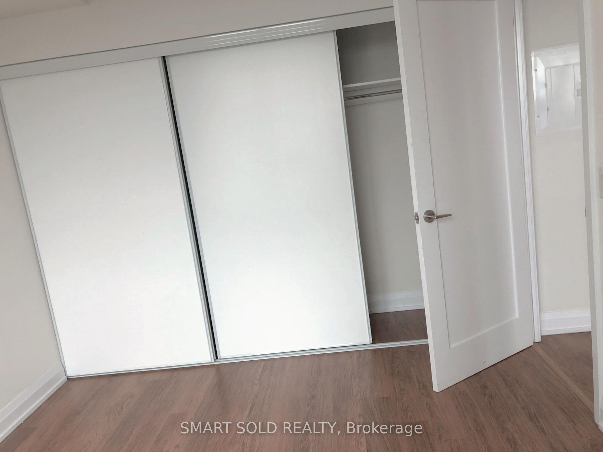 Photo 8 of Unit 4216, 5 Sheppard Avenue E, North York, Willowdale East — HOMEH