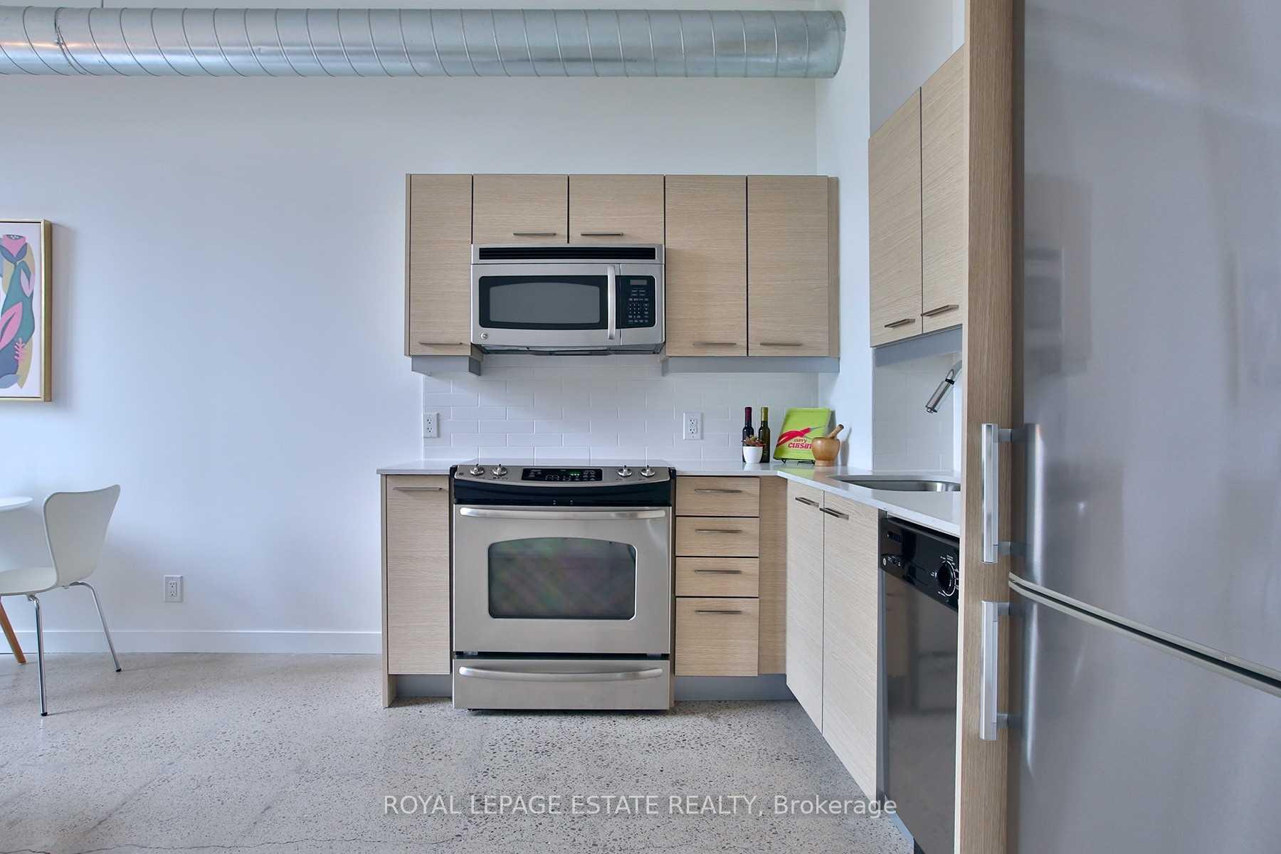 Photo 5 of Unit 209, 510 King Street E, Toronto, Moss Park — HOMEH