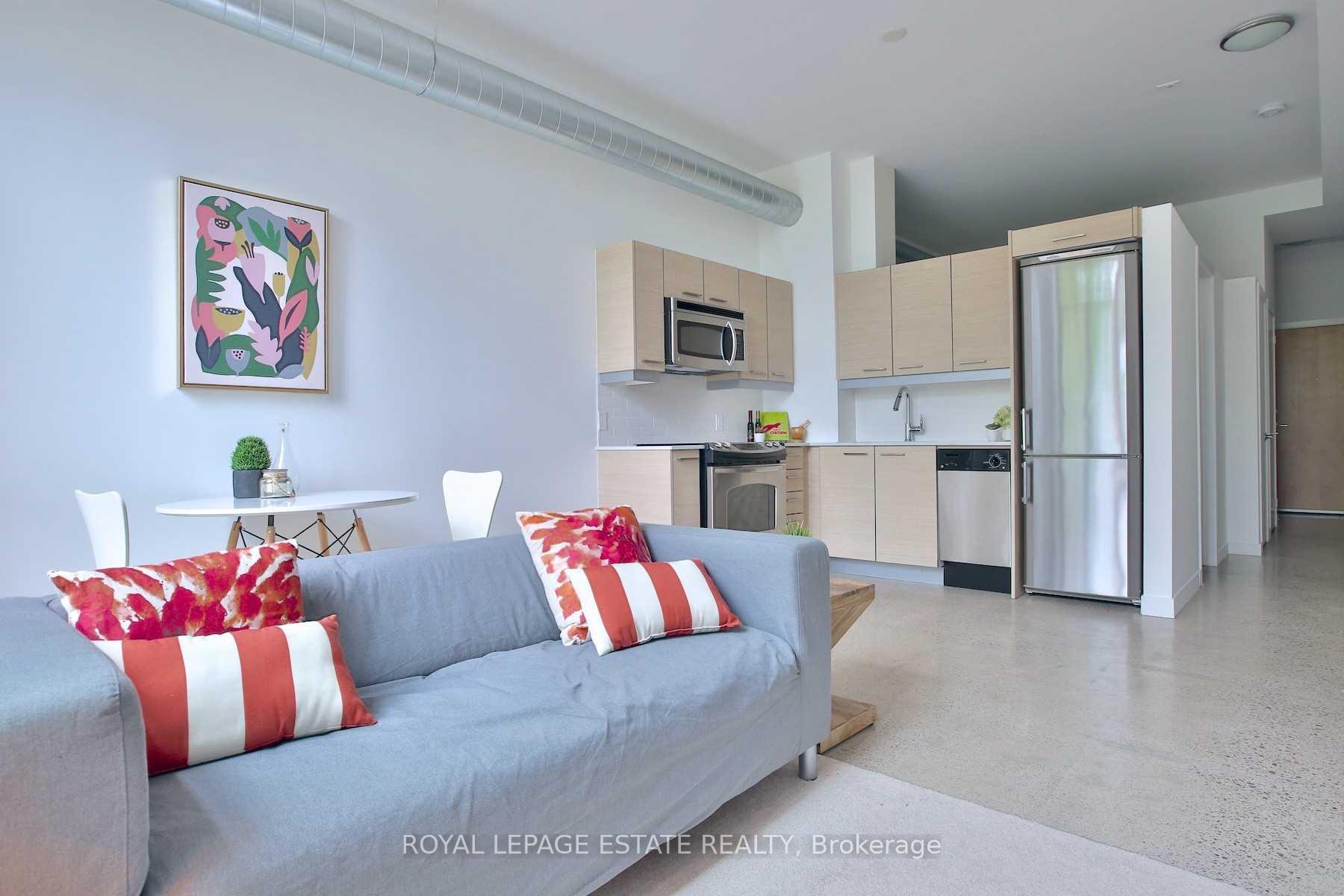 Photo 6 of Unit 209, 510 King Street E, Toronto, Moss Park — HOMEH