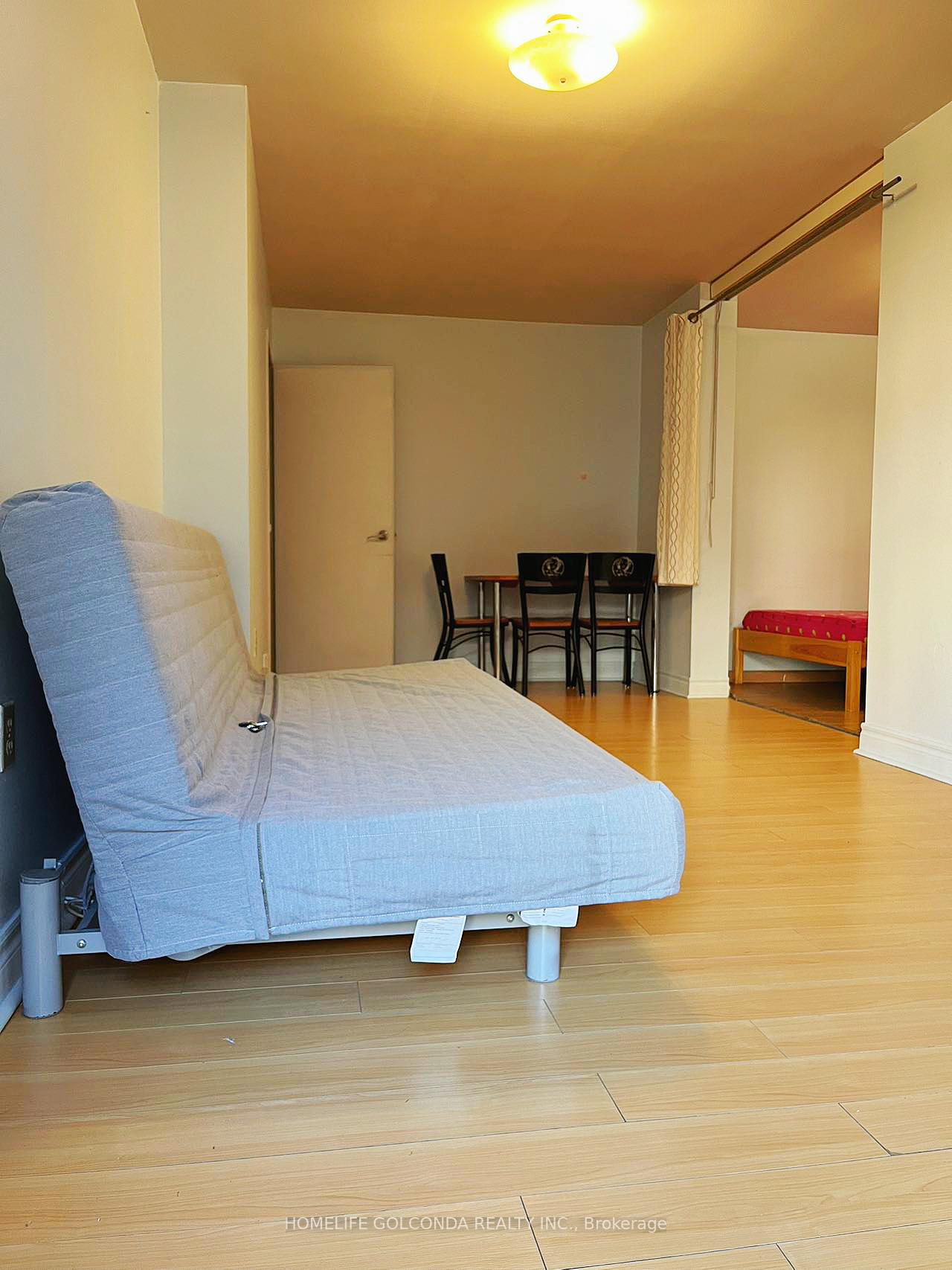 Photo 7 of Unit 132, 165 Cherokee Boulevard, North York, Pleasant View — HOMEH
